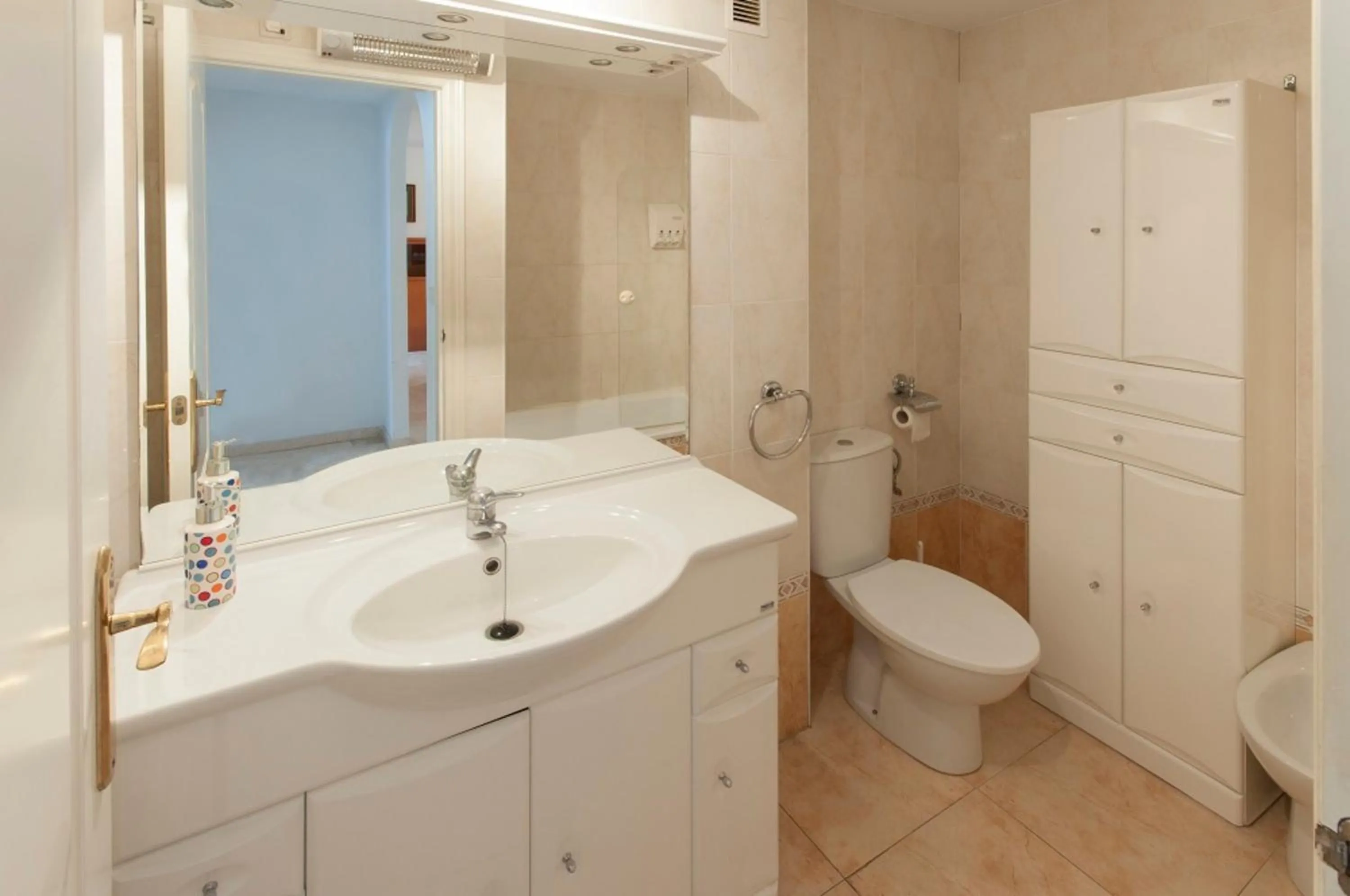 Bathroom in Cascades