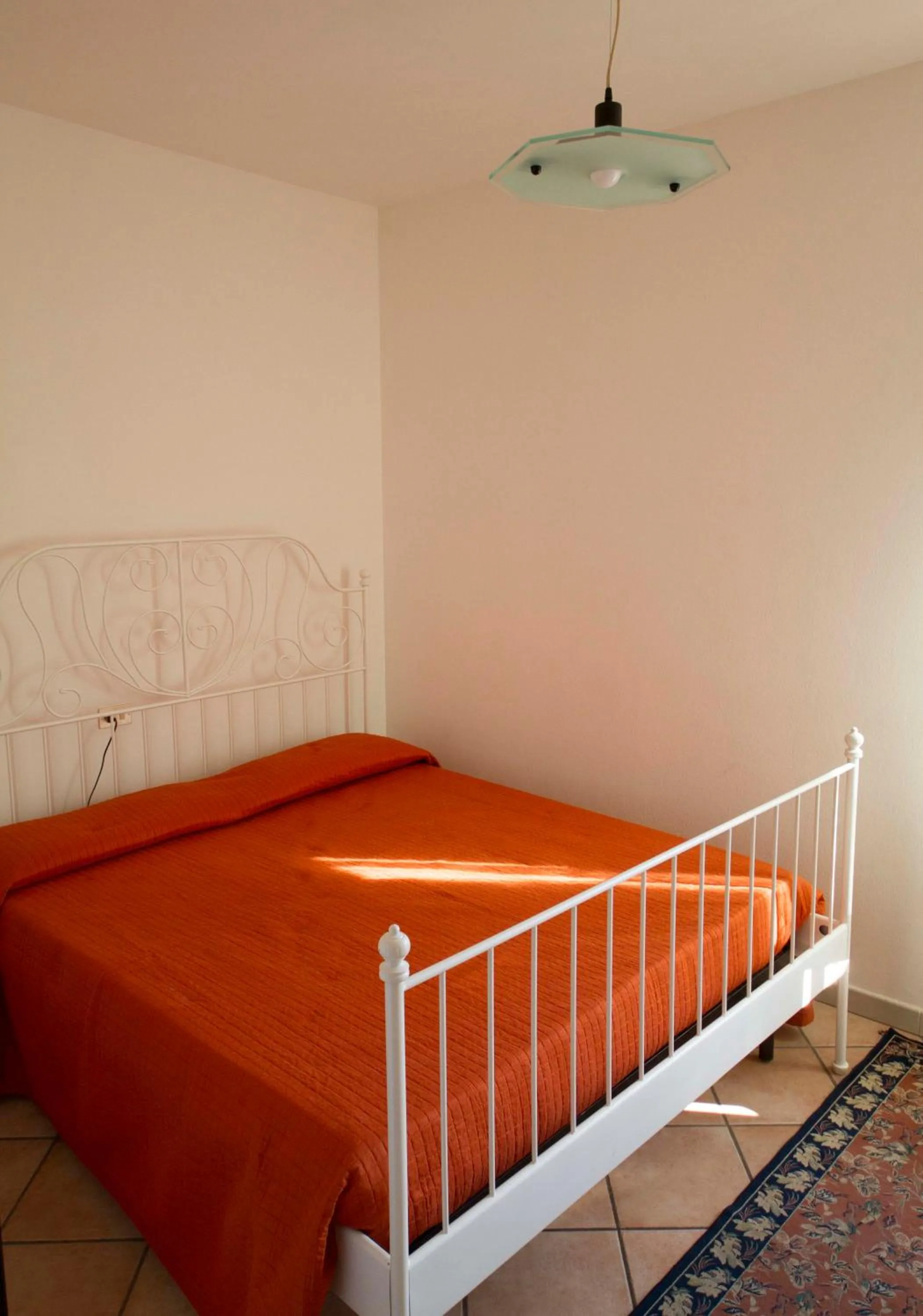 Bed in Bed & Breakfast Porta Santi