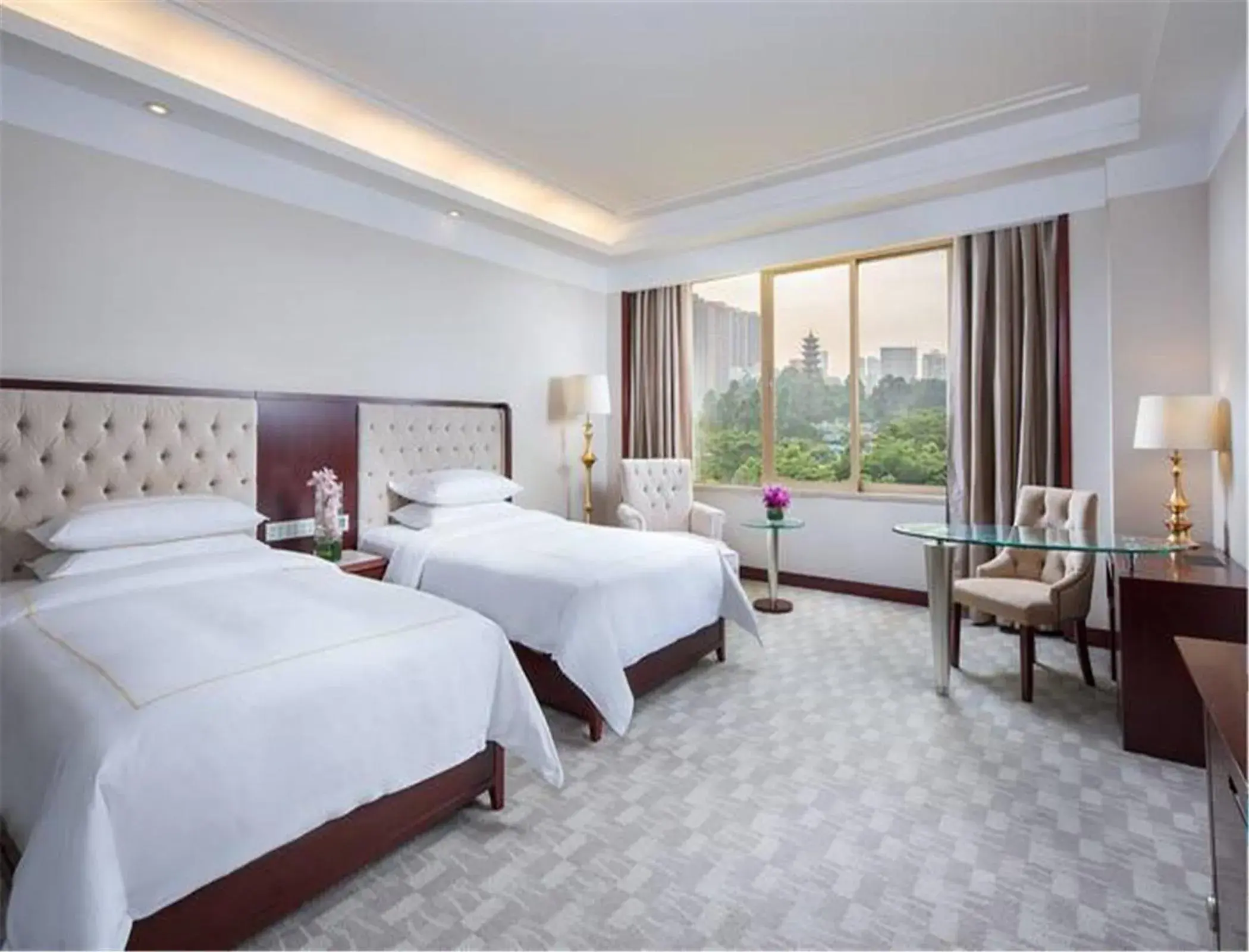 Photo of the whole room, Bed in Ramada Shenzhen Baoan