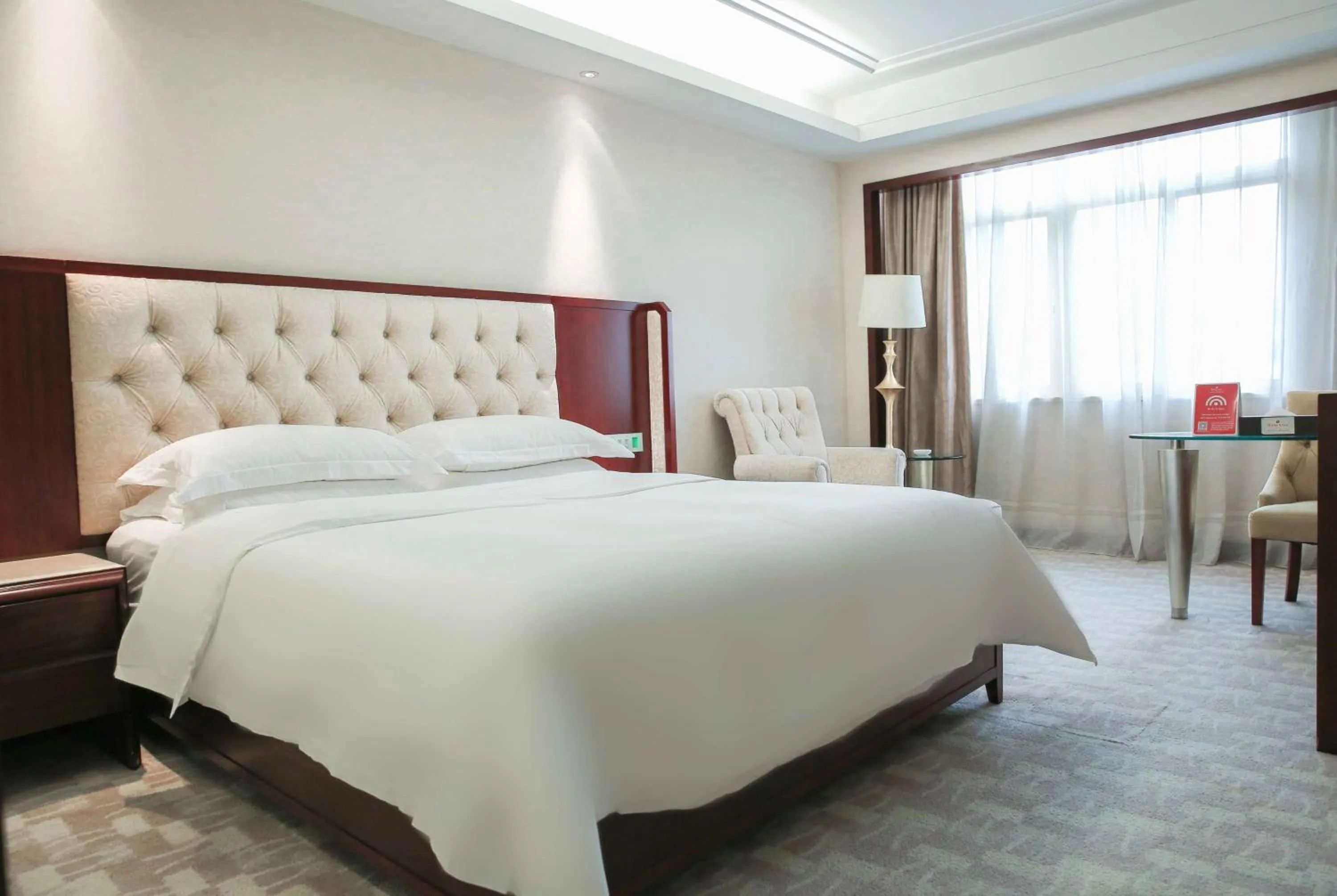 Photo of the whole room, Bed in Ramada Shenzhen Baoan