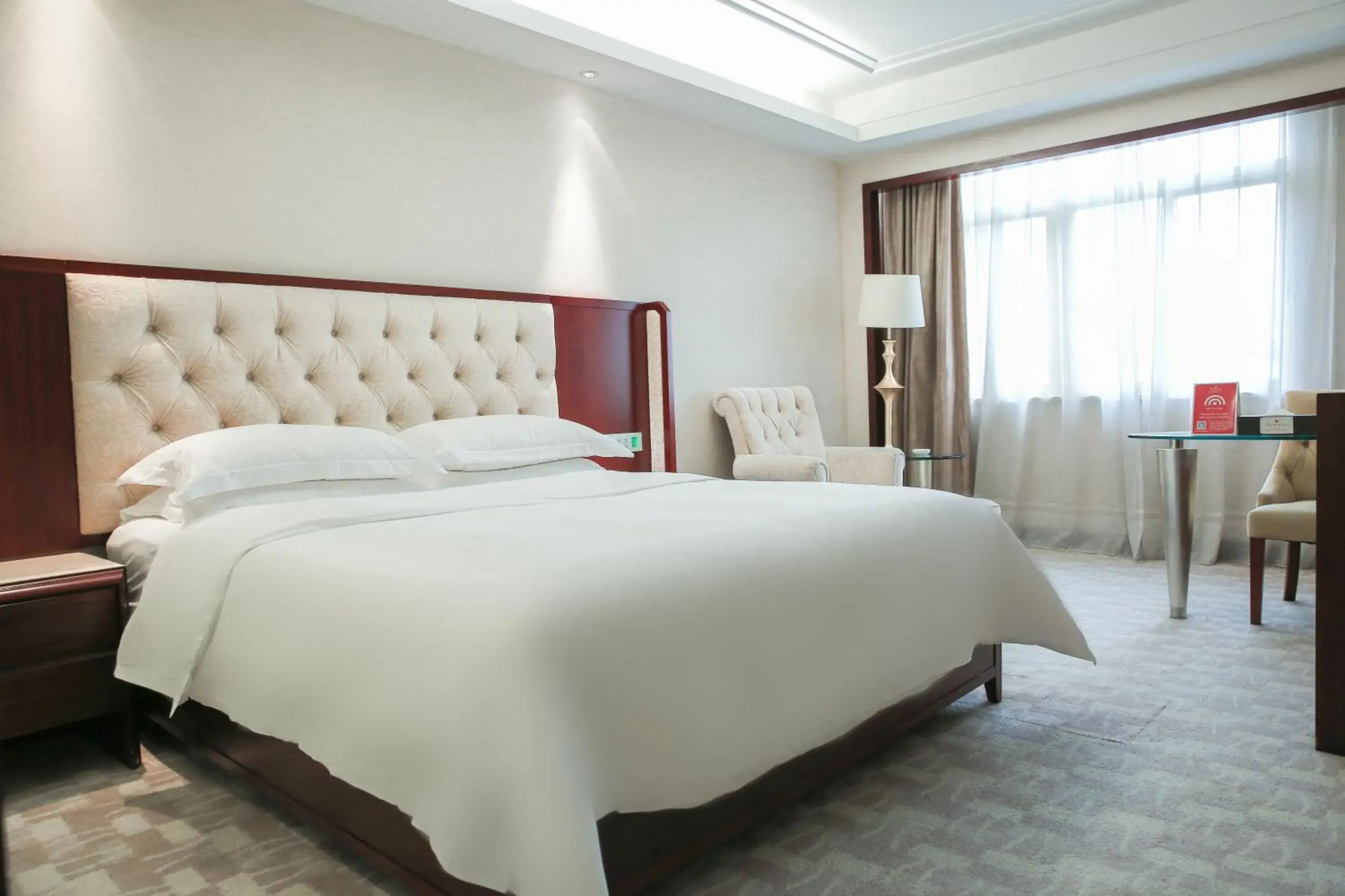 Photo of the whole room, Bed in Ramada Shenzhen Baoan