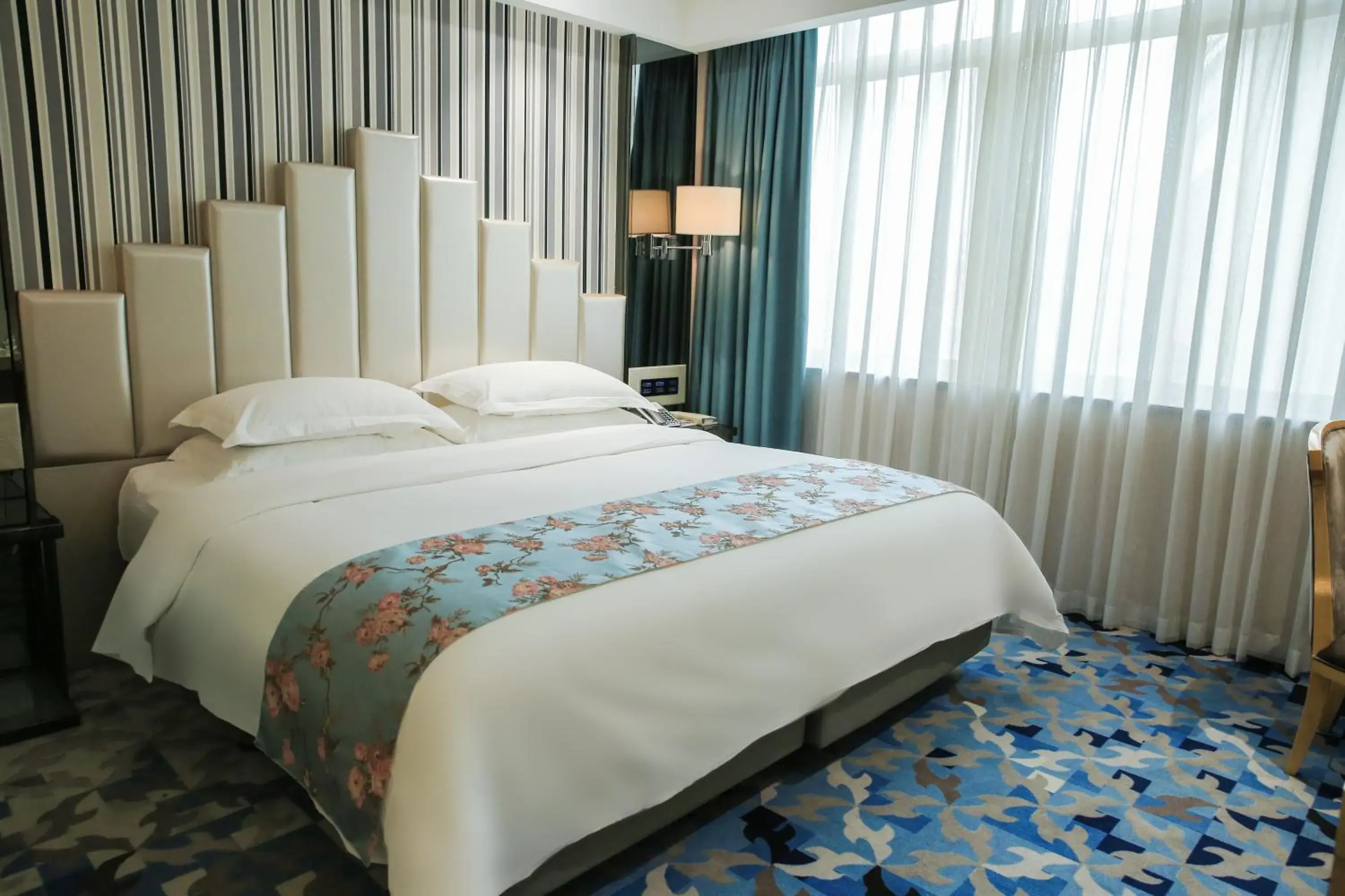 Bed in Ramada Shenzhen Baoan Bed in Ramada Shenzhen Baoan