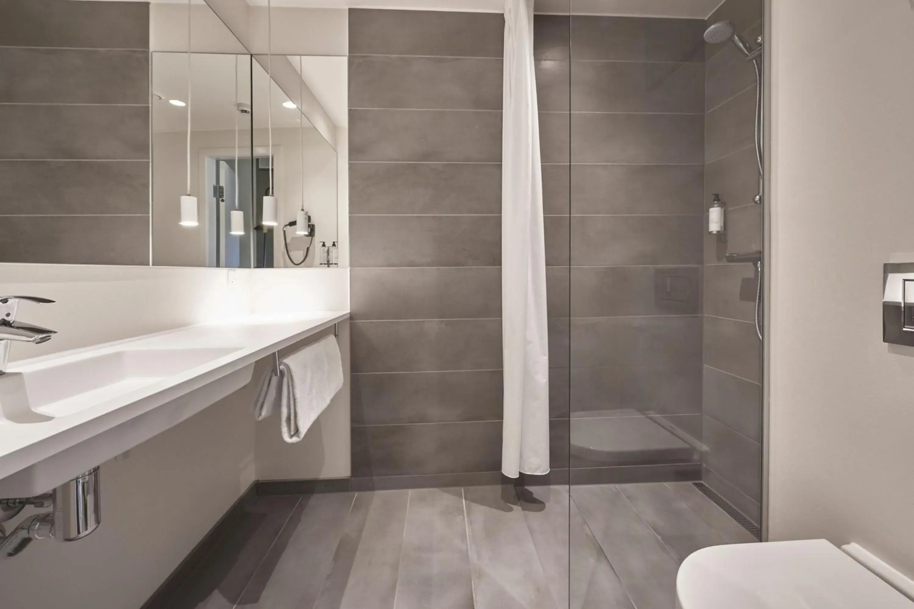Bathroom in Four Points Flex by Sheraton Copenhagen Airport Bathroom in Four Points Flex by Sheraton Copenhagen Airport