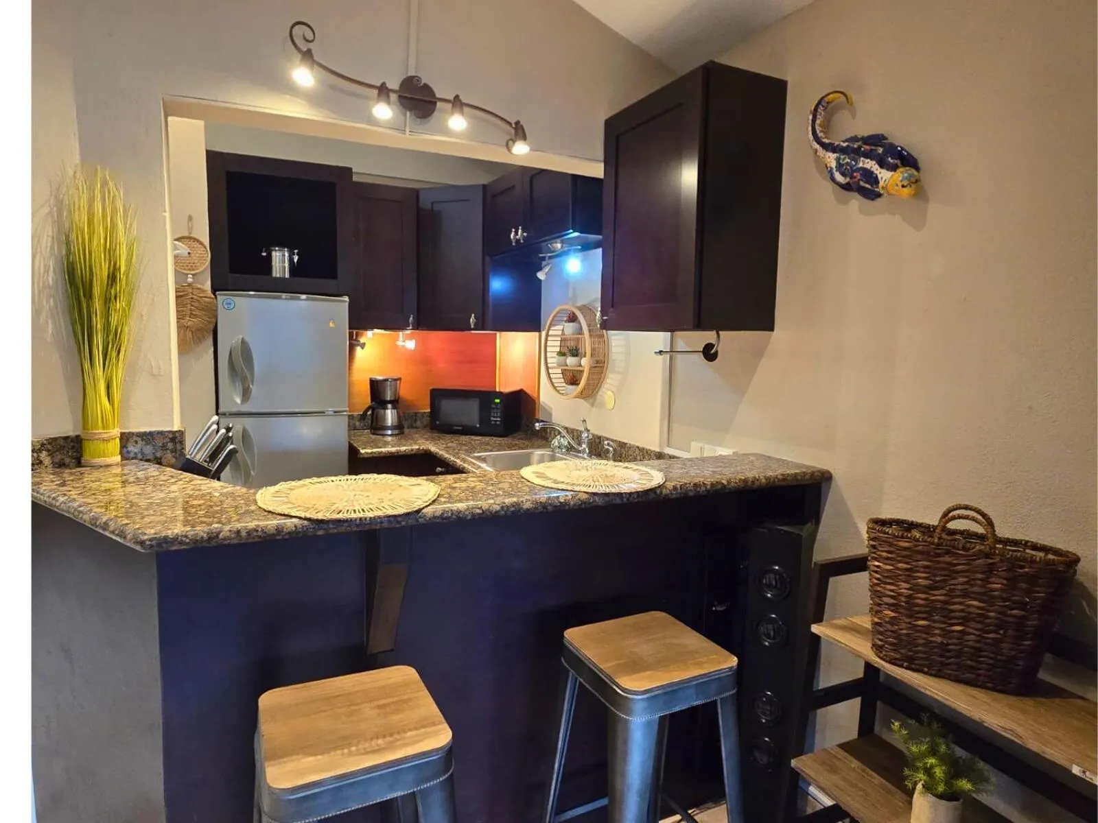 Kitchen or kitchenette in Les Balcons d'Oyster Pond