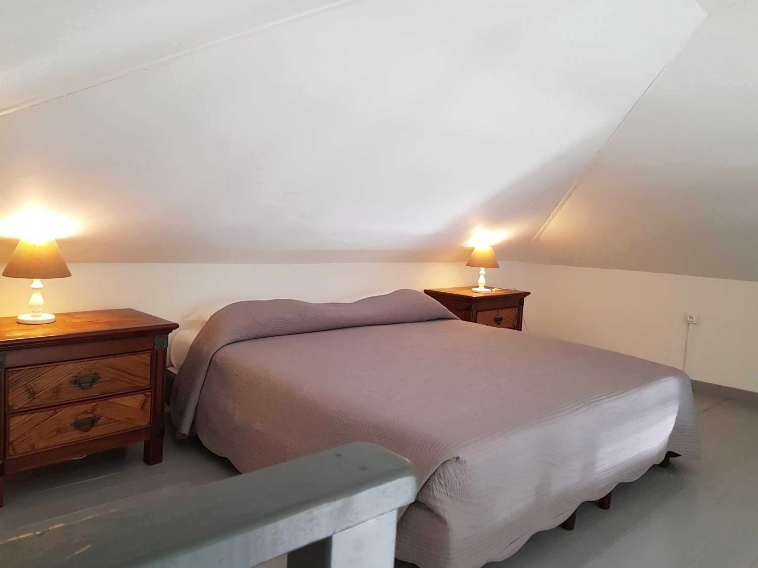 Bed in Les Balcons d'Oyster Pond