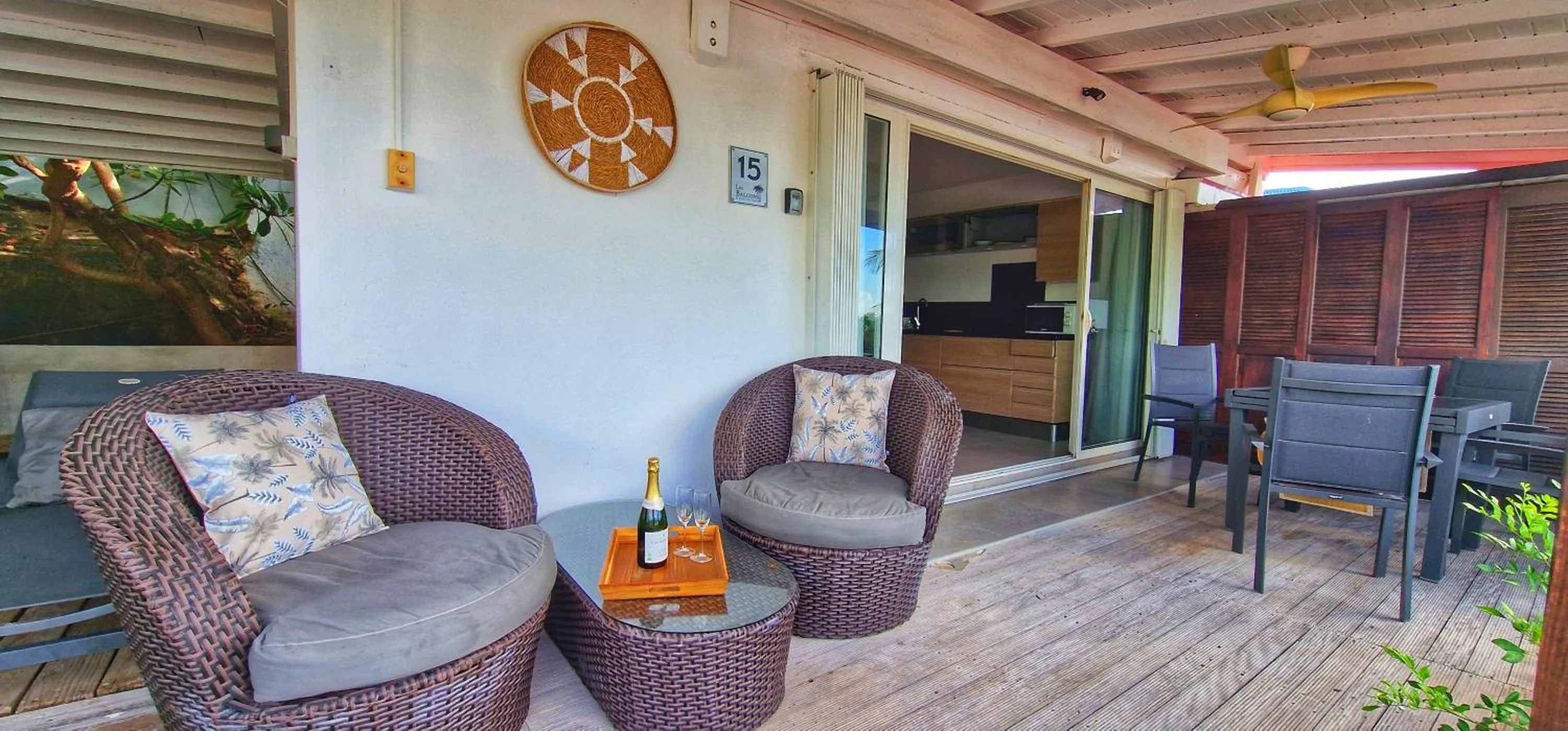 Patio in Les Balcons d'Oyster Pond