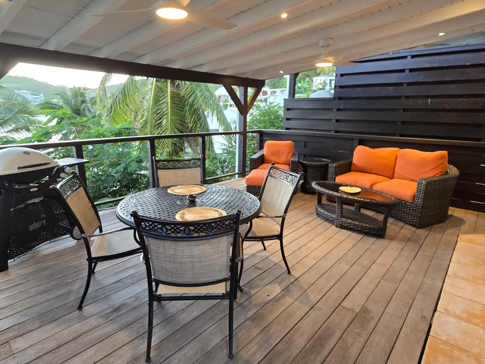 Balcony/Terrace in Les Balcons d'Oyster Pond