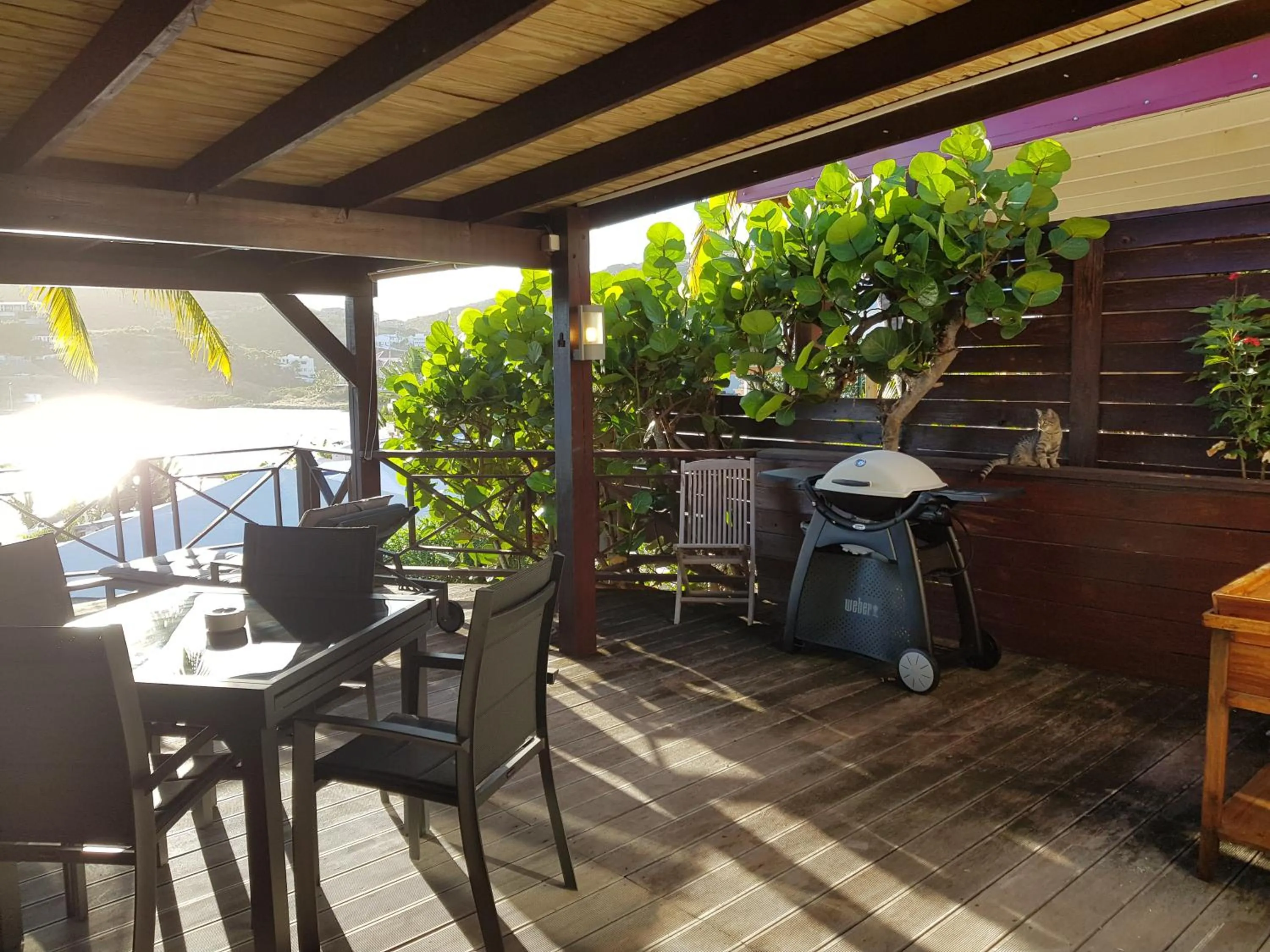 Patio in Les Balcons d'Oyster Pond