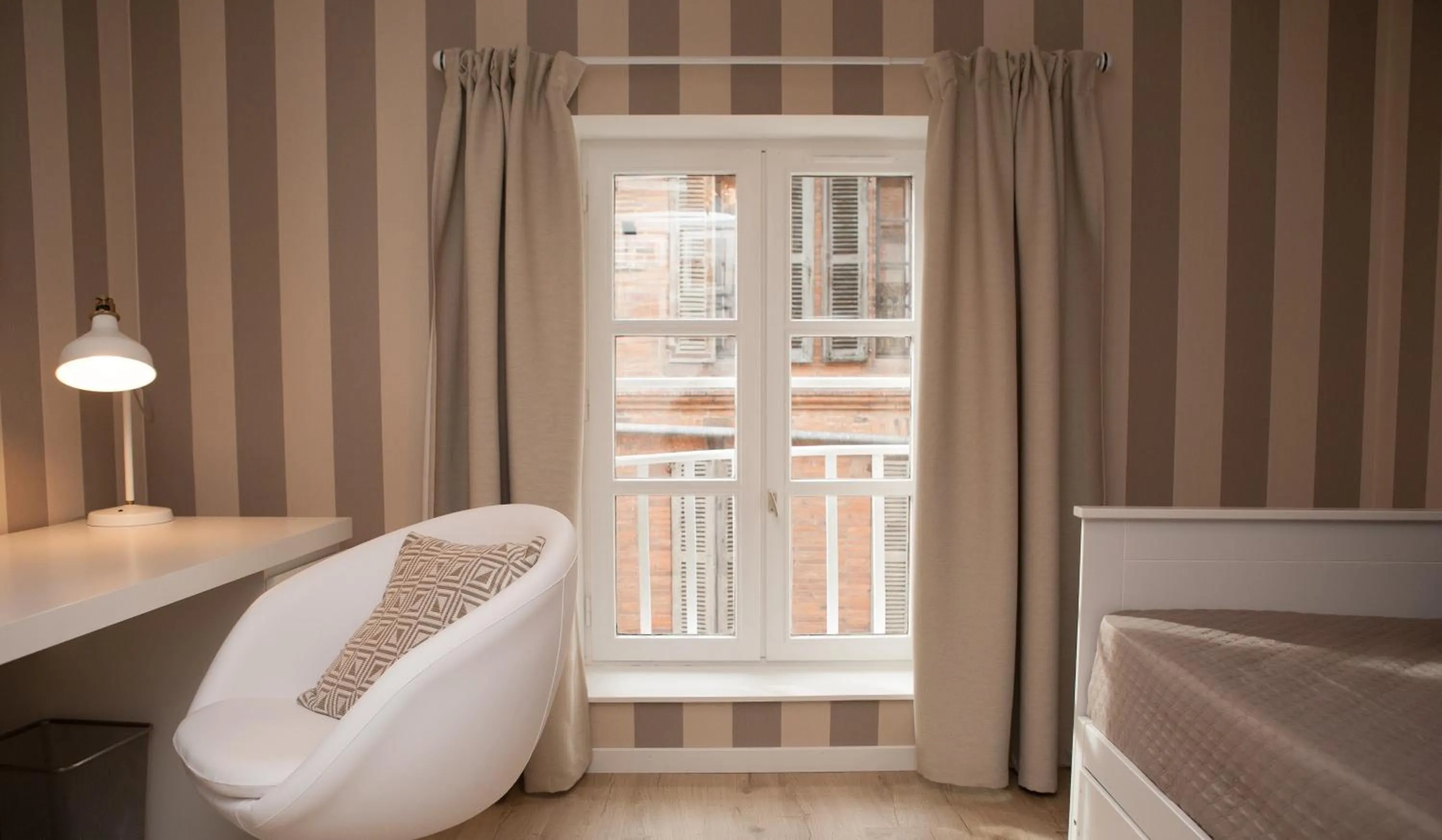 Bedroom, Bed in L'appart du Cloitre