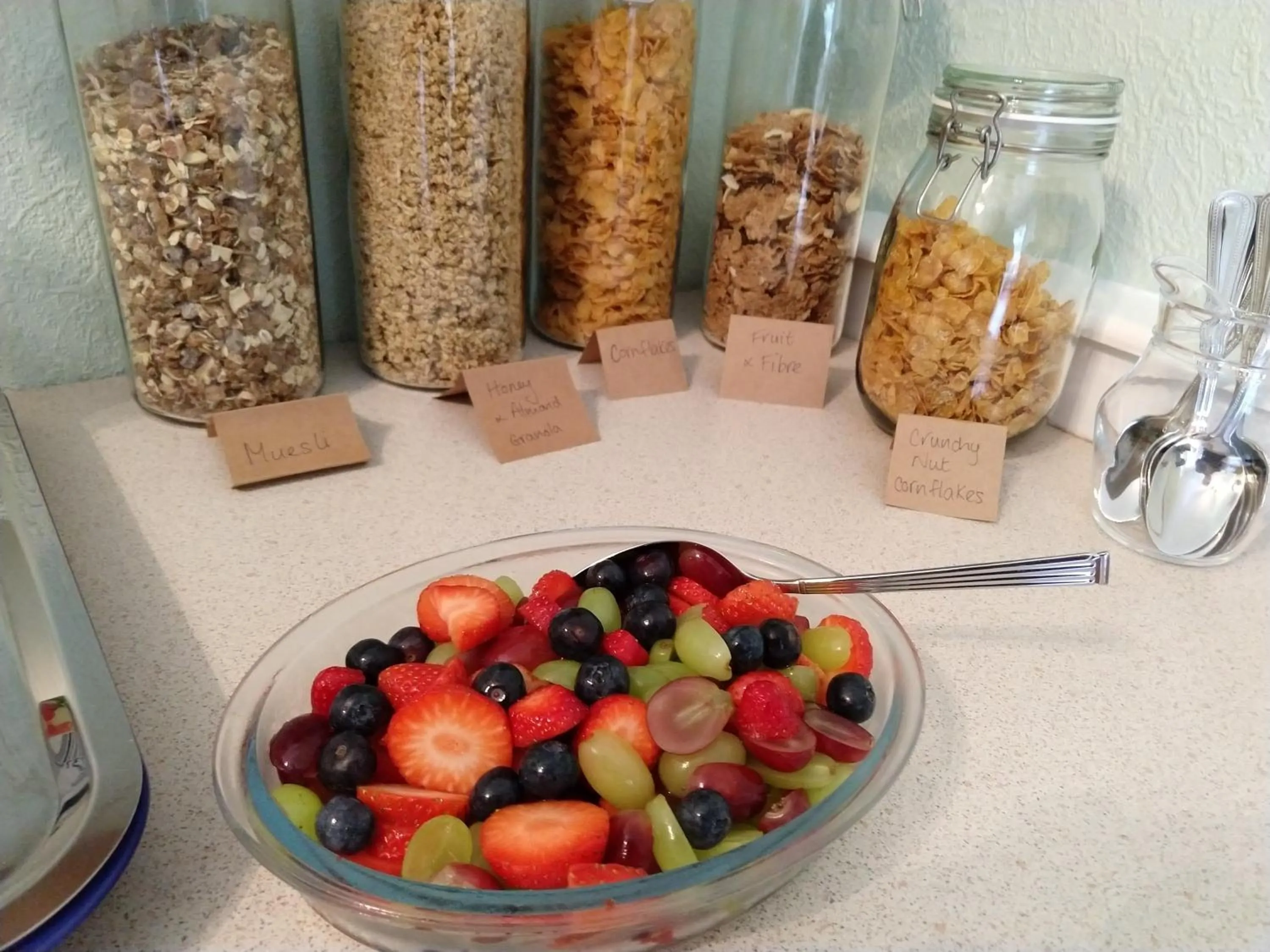 Food and drinks in By The Sea Bed and Breakfast