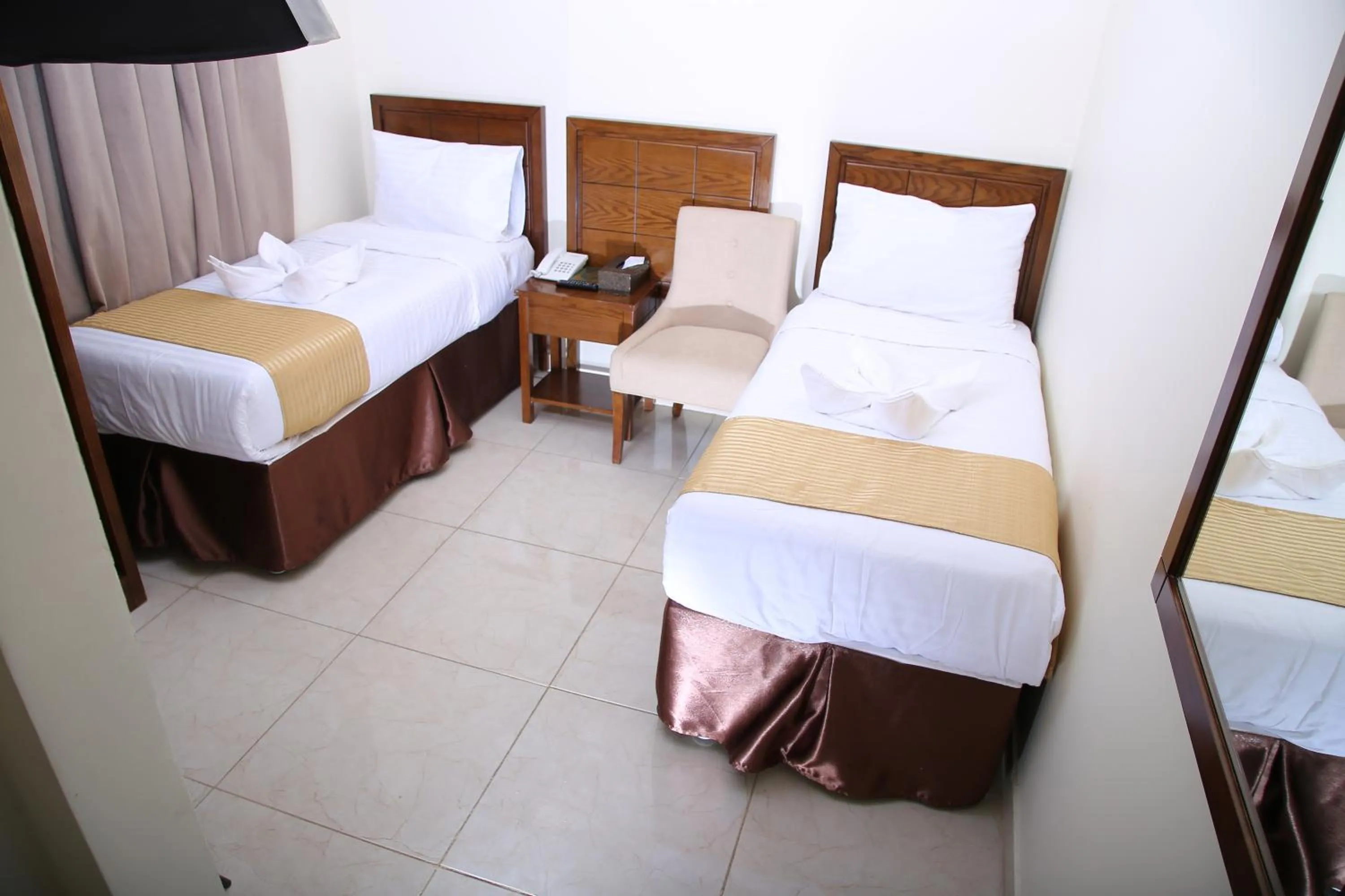 View (from property/room), Bed in Knooz Aldiafah