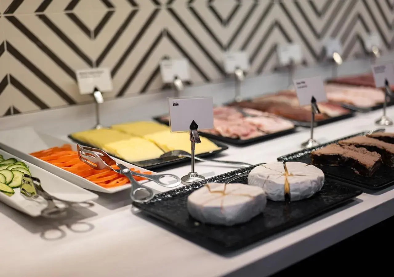 Buffet breakfast in ProfilHotels Copenhagen Plaza Buffet breakfast in ProfilHotels Copenhagen Plaza