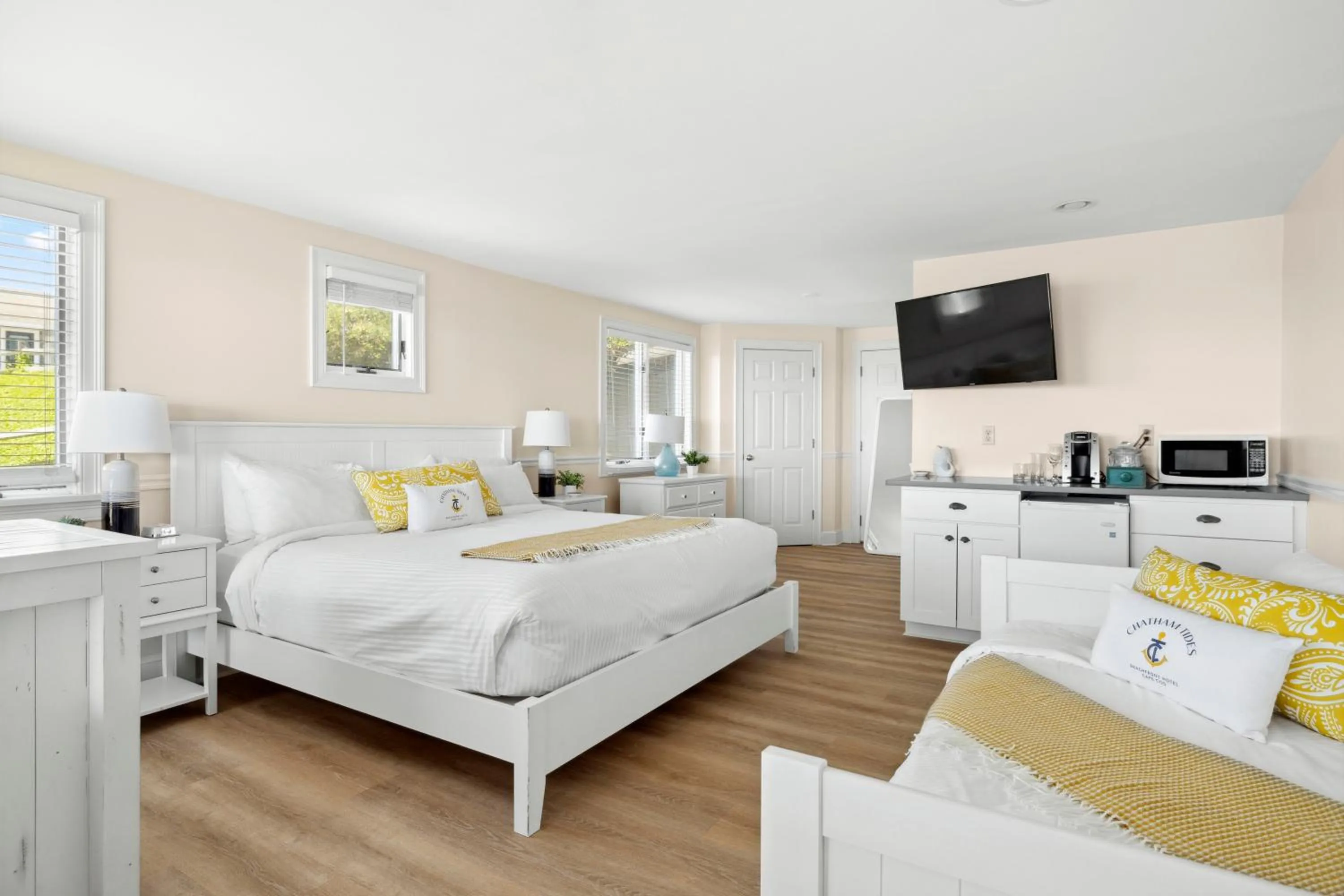 Bed in Chatham Tides