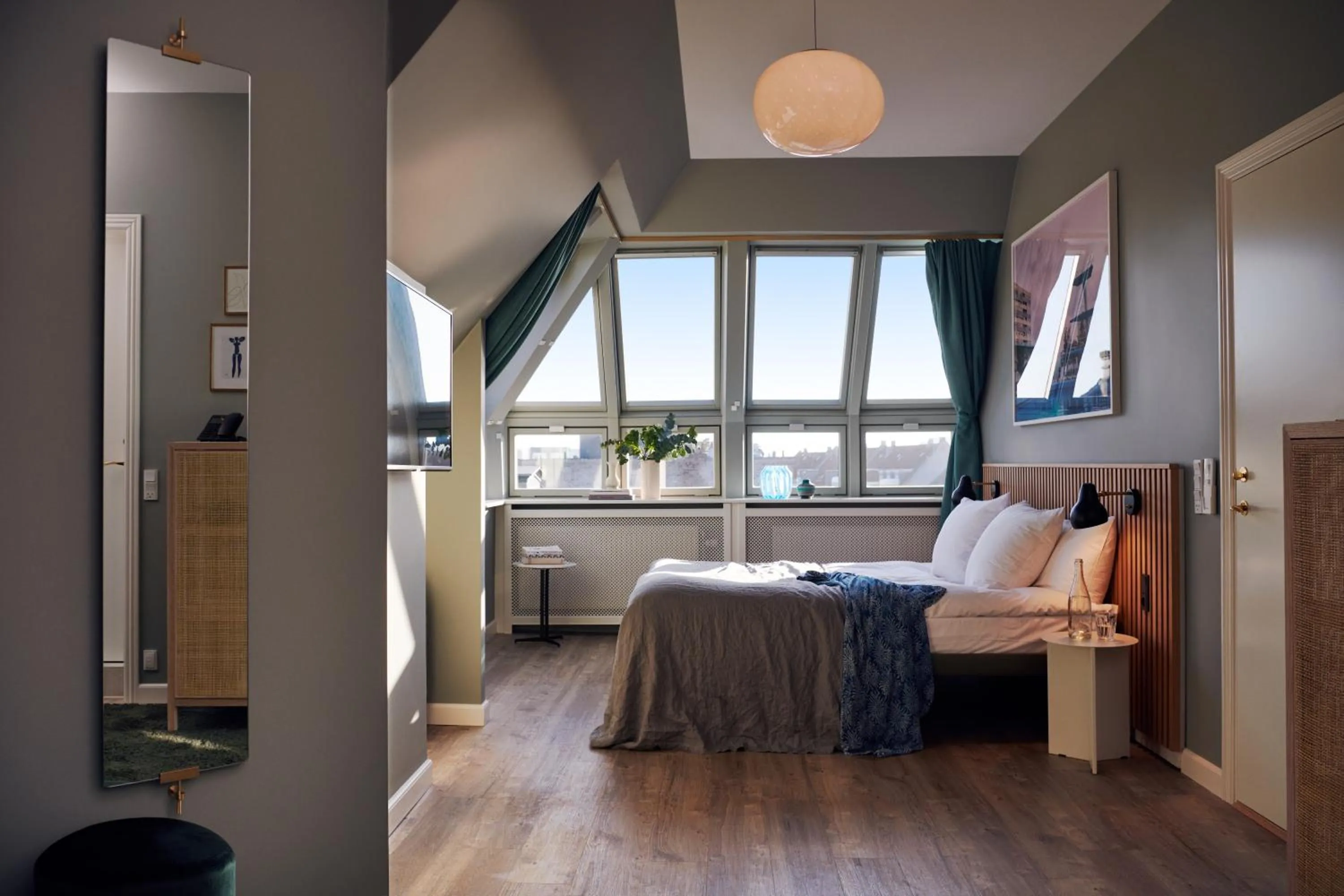 Photo of the whole room, Bed in Coco Hotel