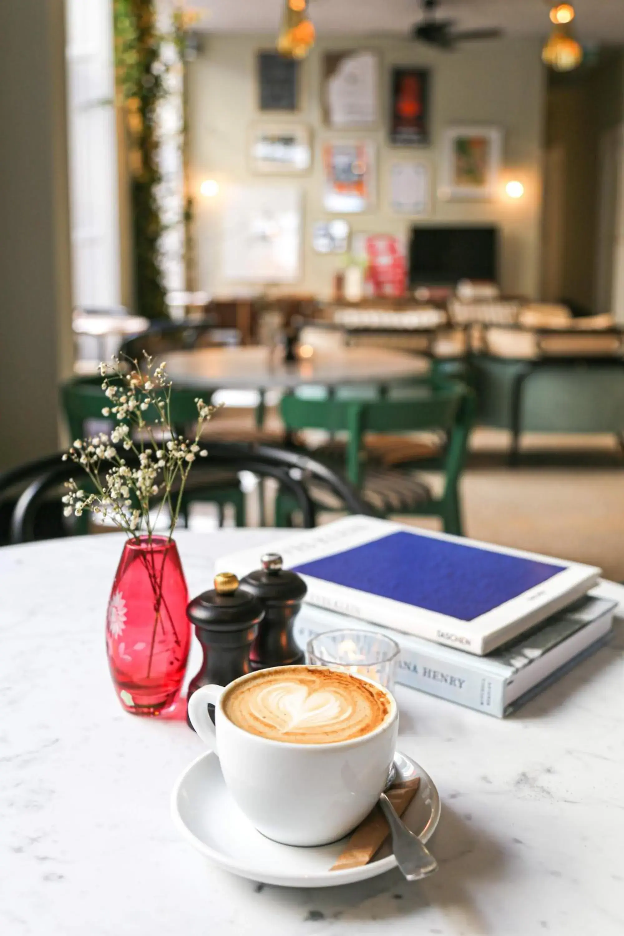 Restaurant/places to eat in Coco Hotel Restaurant/places to eat in Coco Hotel