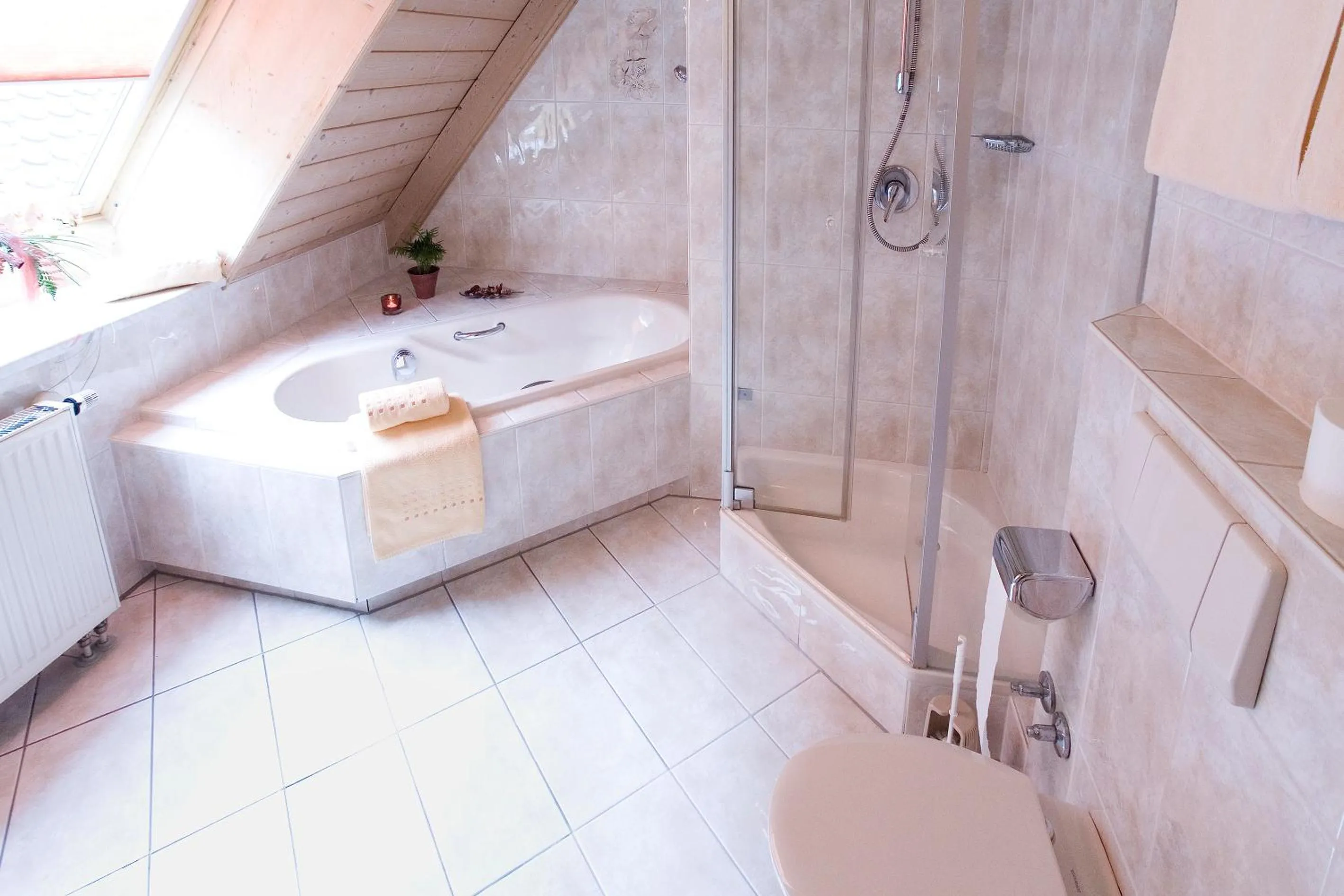 Bathroom in Hotel-Restaurant Straussen