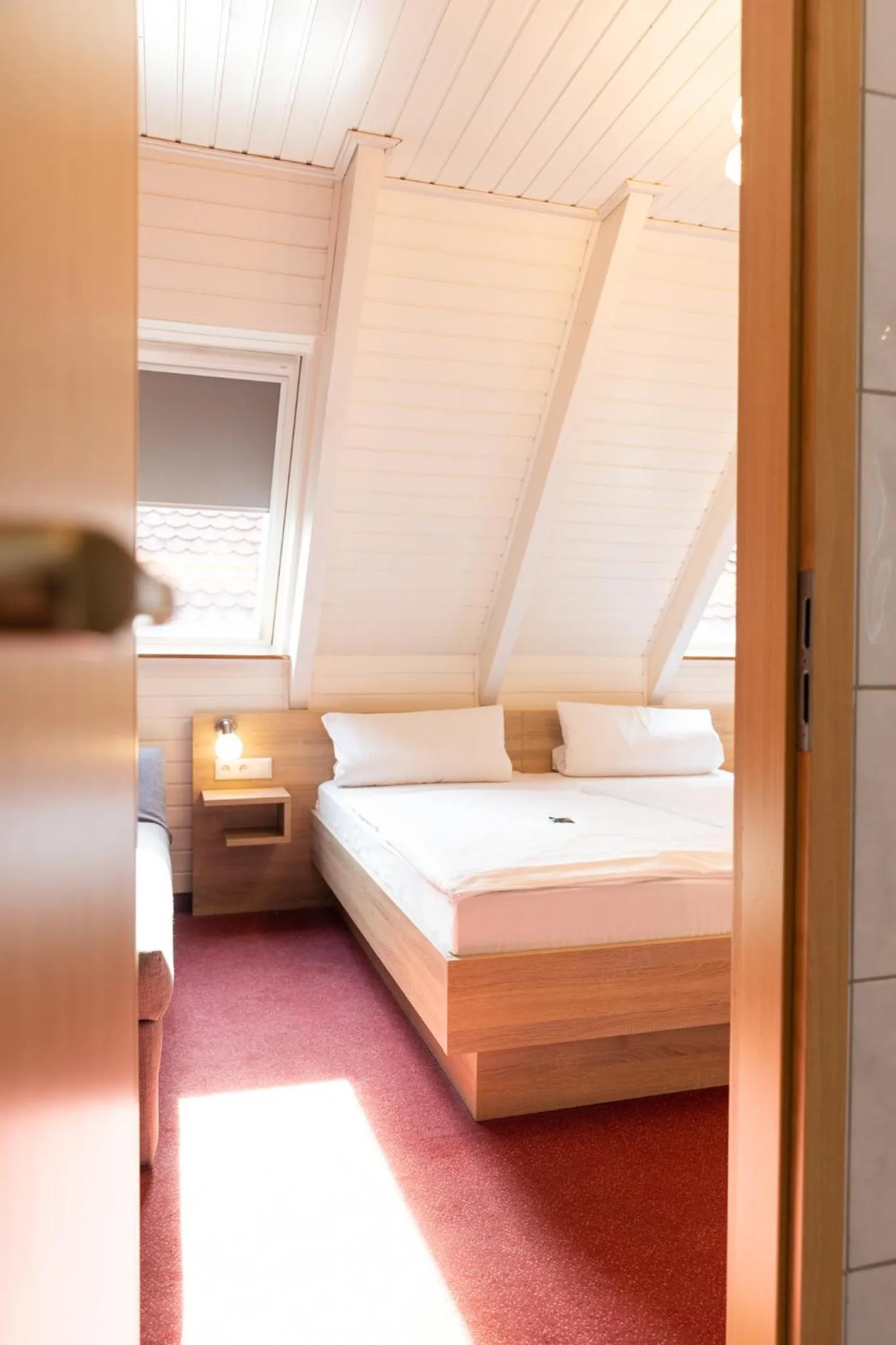 Bed in Hotel-Restaurant Straussen