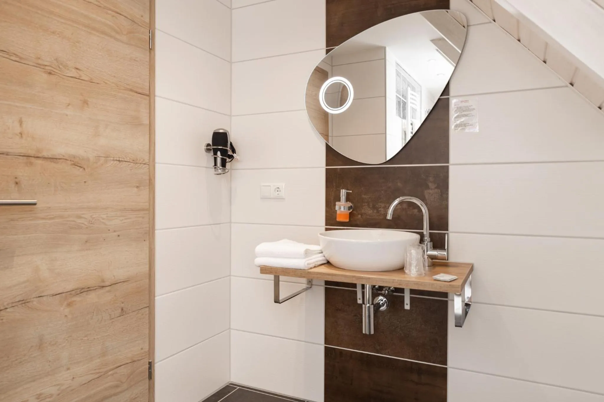 Bathroom in Hotel-Restaurant Straussen