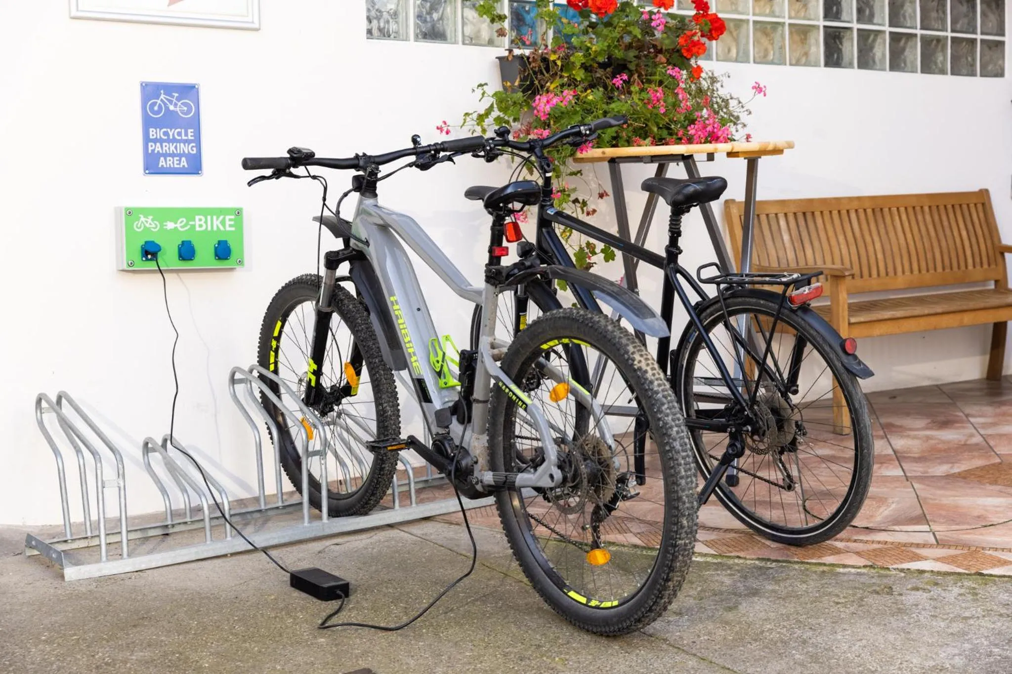 Cycling in Hotel-Restaurant Straussen