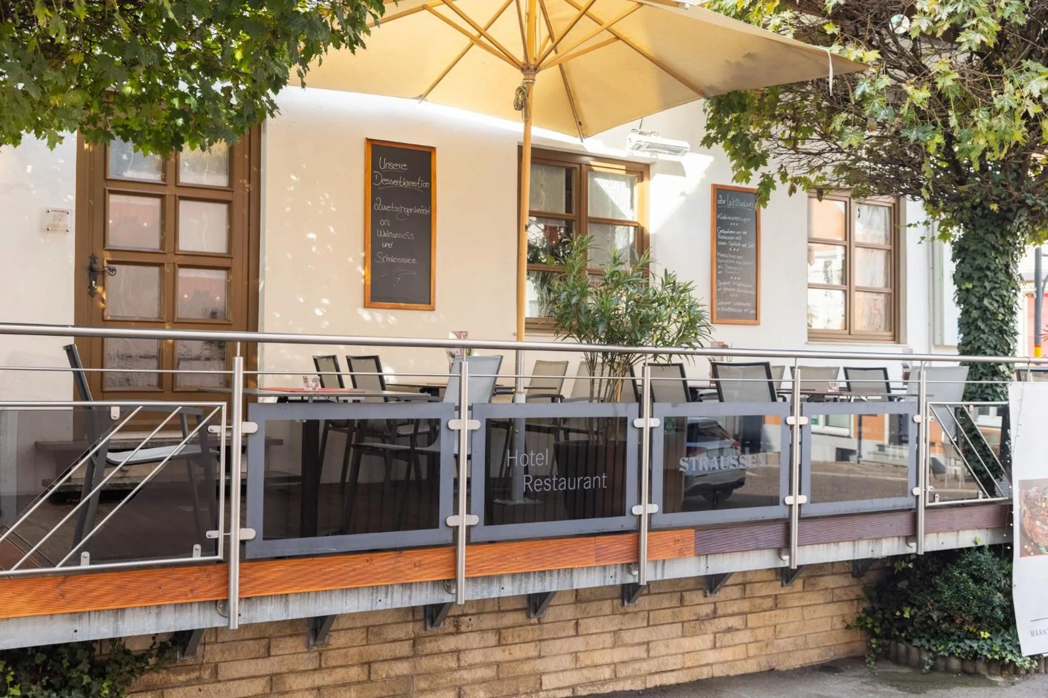 Hotel-Restaurant Straussen