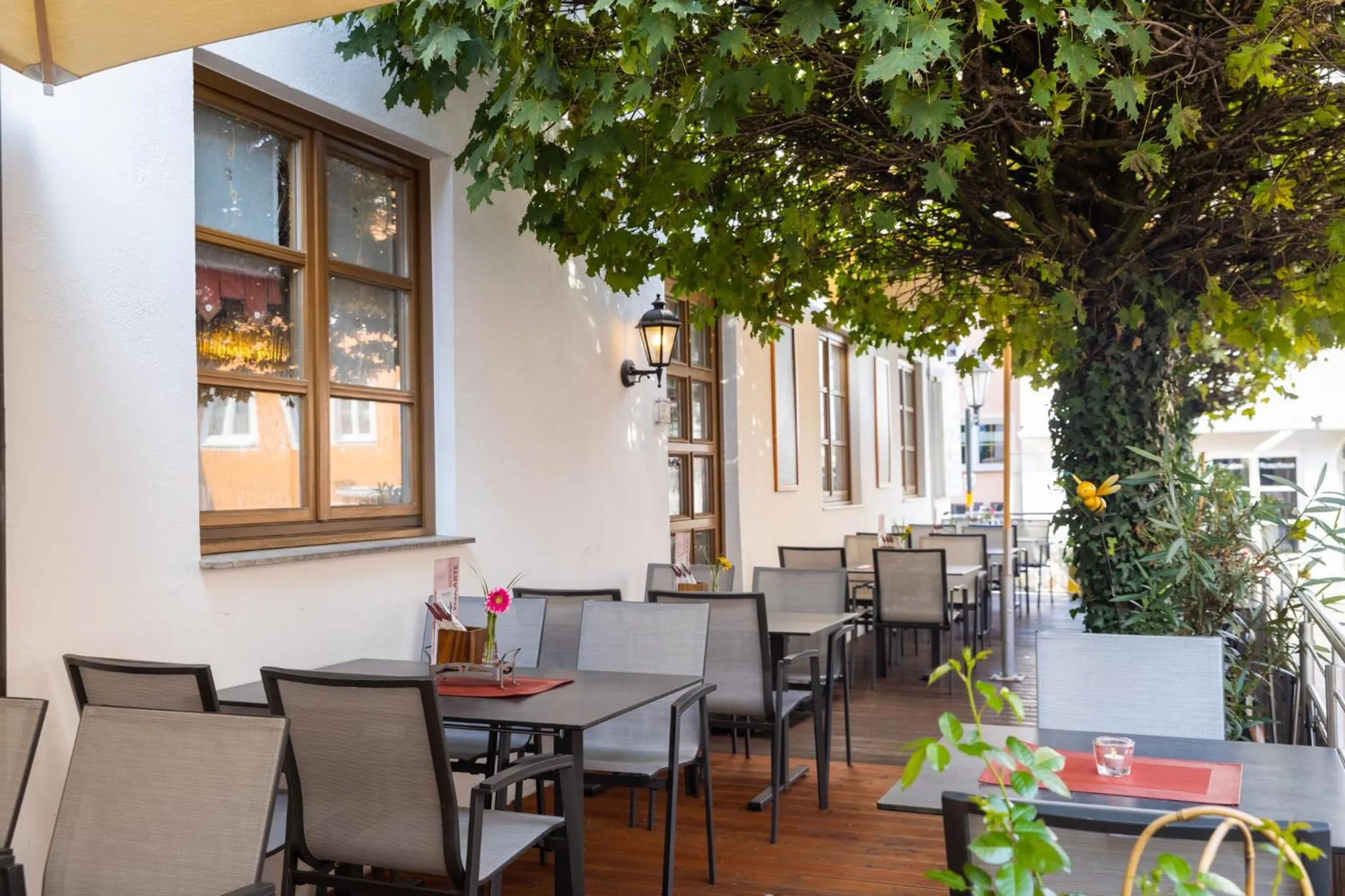 Restaurant/places to eat in Hotel-Restaurant Straussen