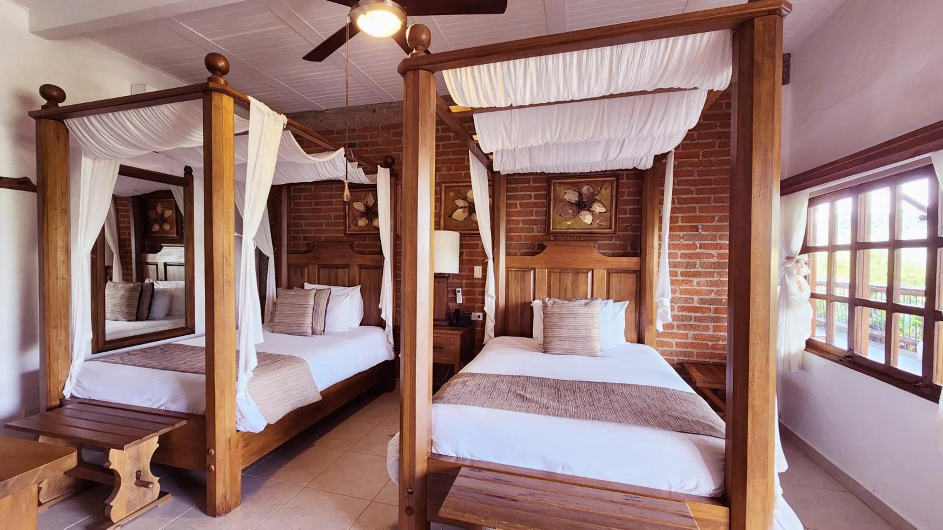 Bed in Hotel Casa San Carlos Lodge Pereira