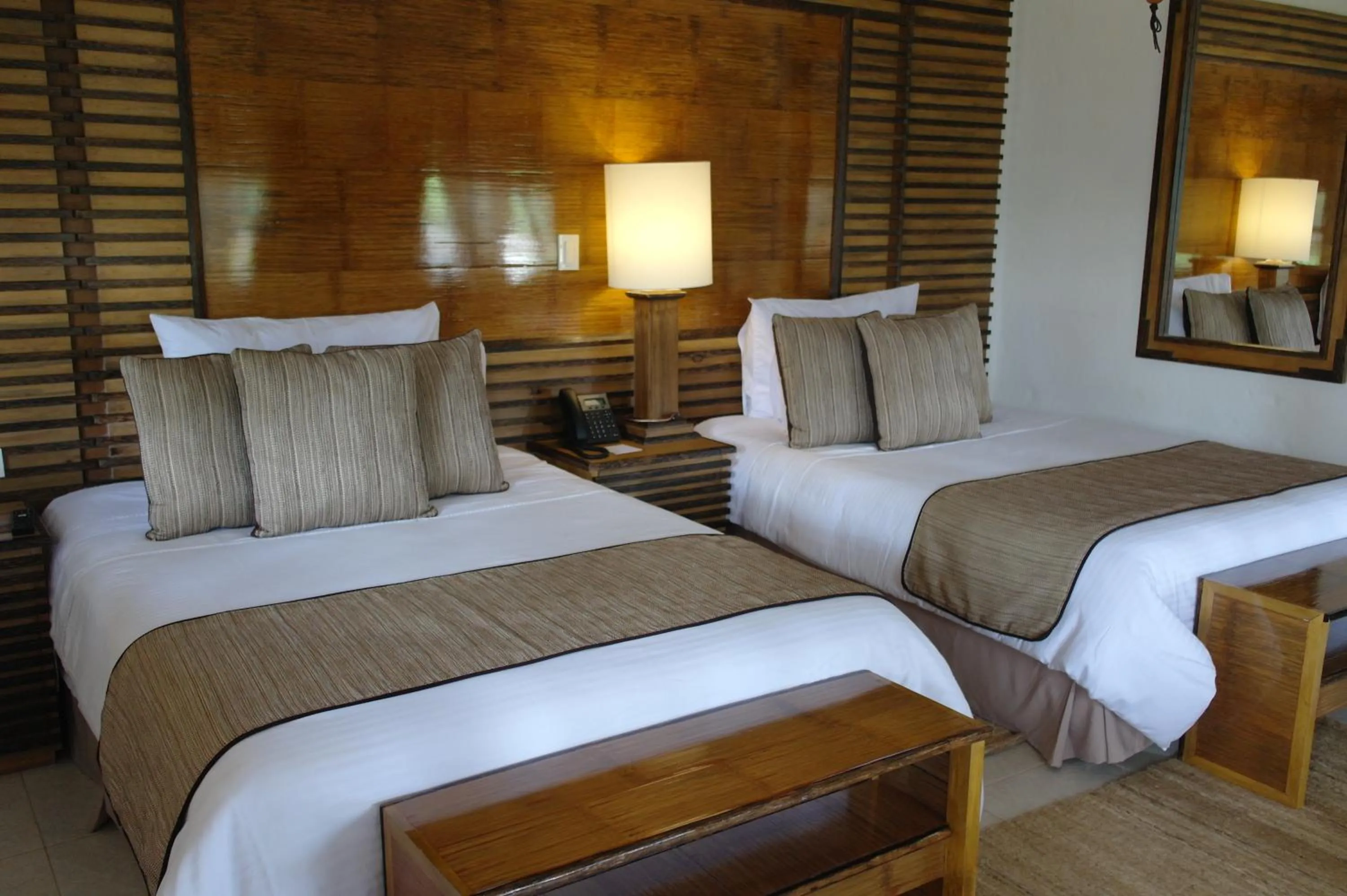 Photo of the whole room, Bed in Hotel Casa San Carlos Lodge Pereira