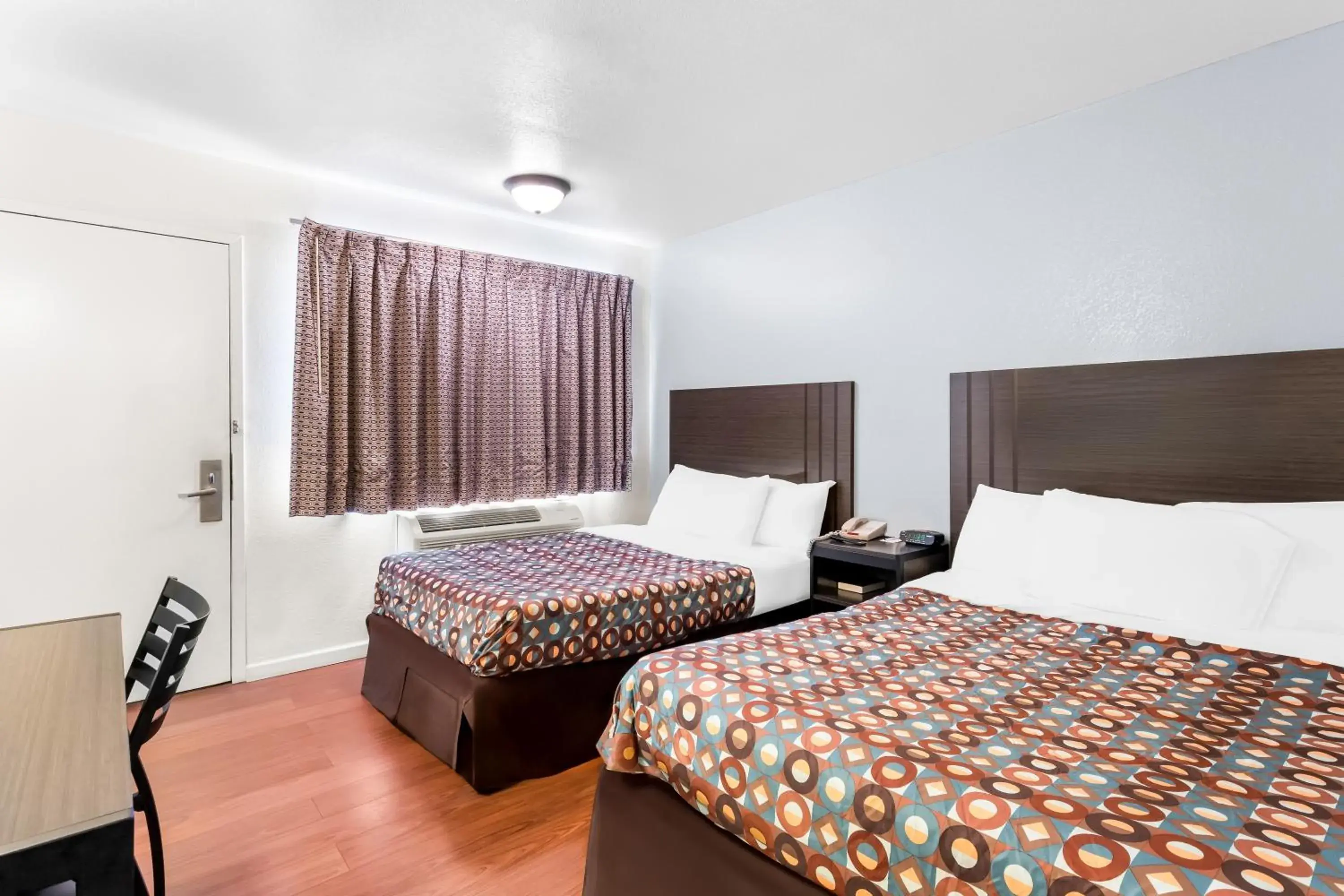 Bed in Americas Best Value Inn Stillwater Bed in Americas Best Value Inn Stillwater