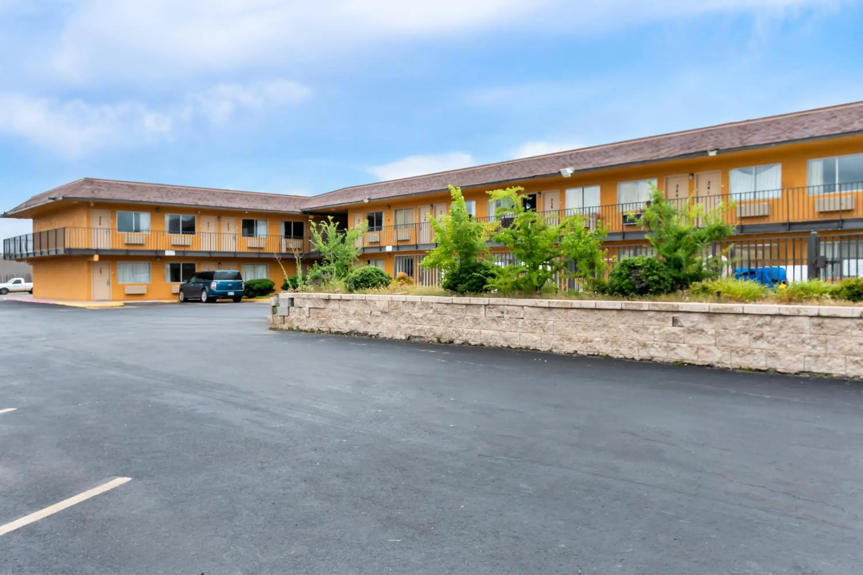 Property building in Americas Best Value Inn Stillwater Property building in Americas Best Value Inn Stillwater