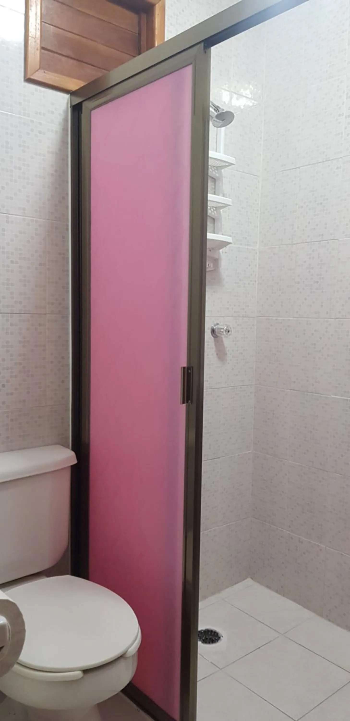 Shower in Hotel Mayahau Coba