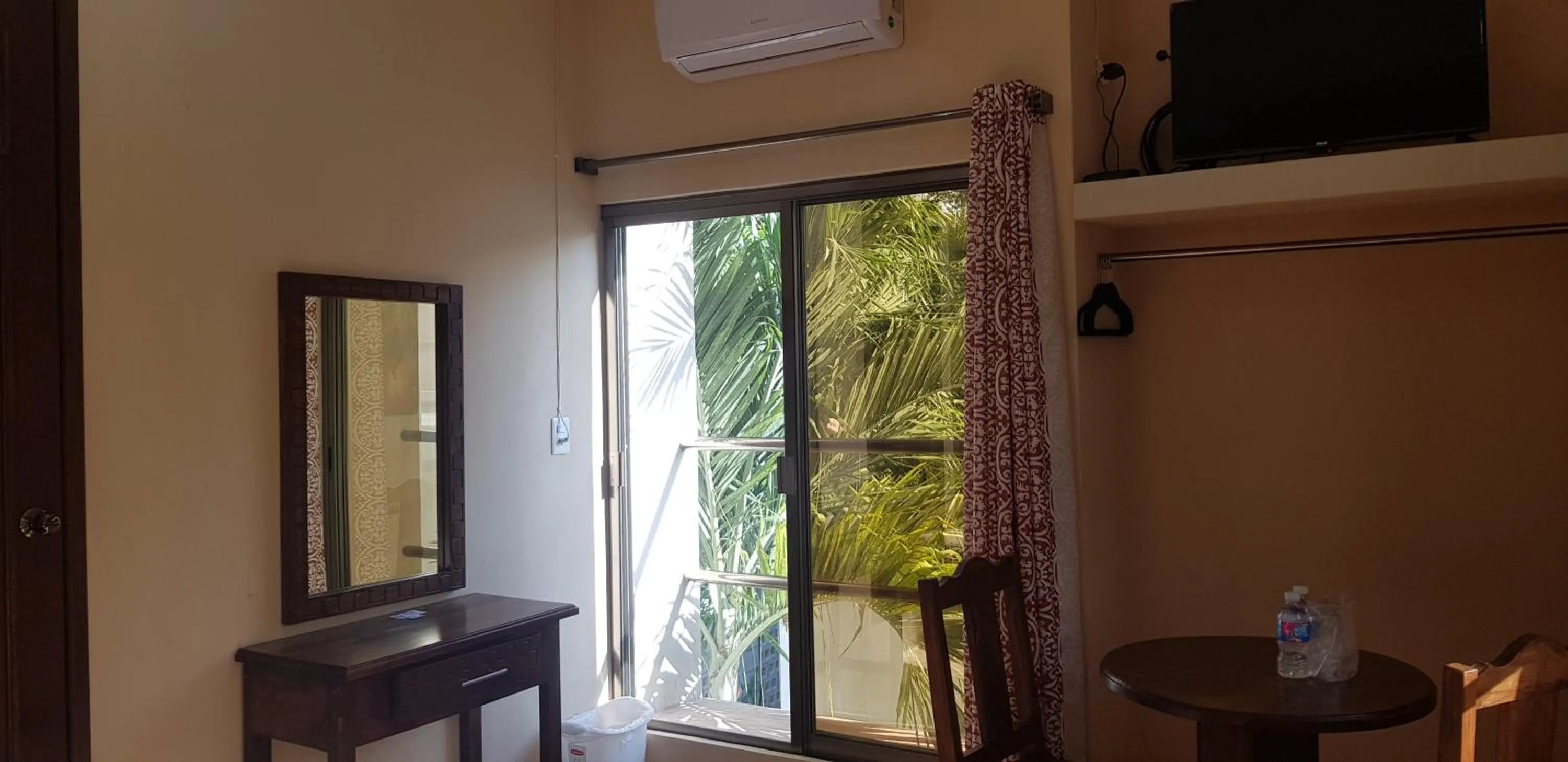 TV and multimedia in Hotel Mayahau Coba