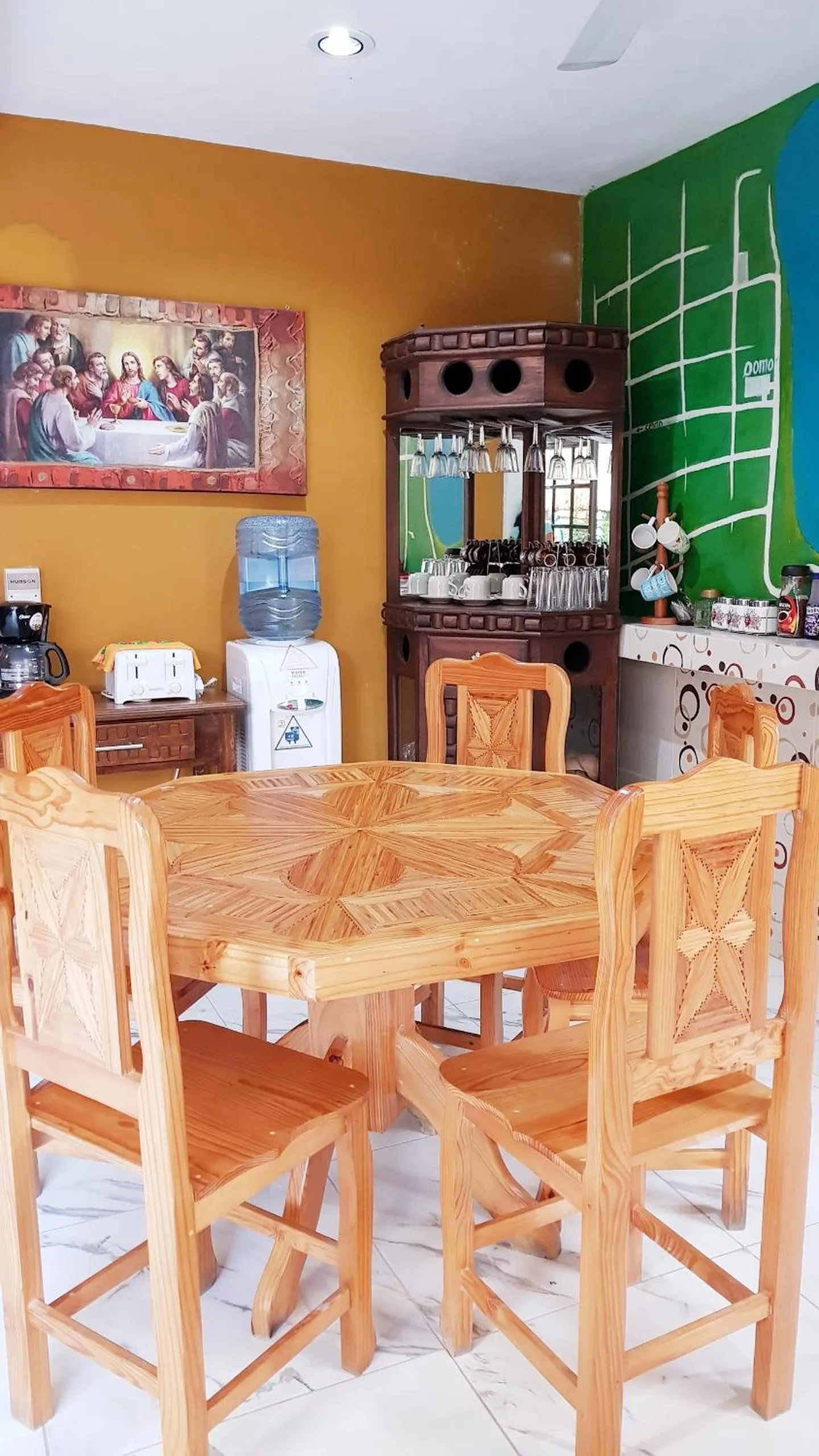 Coffee/tea facilities in Hotel Mayahau Coba