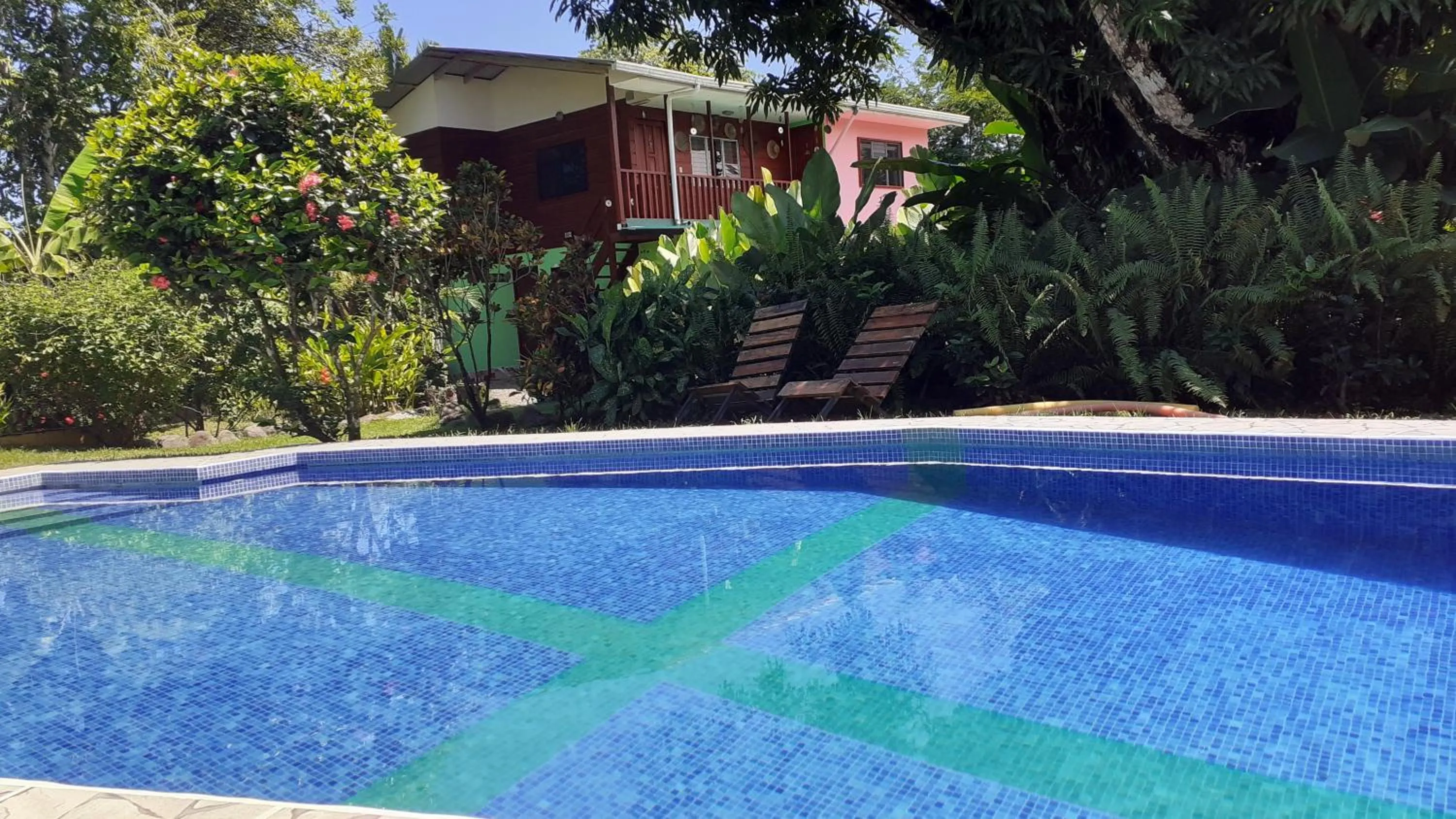 Property building in Dolce Uvita