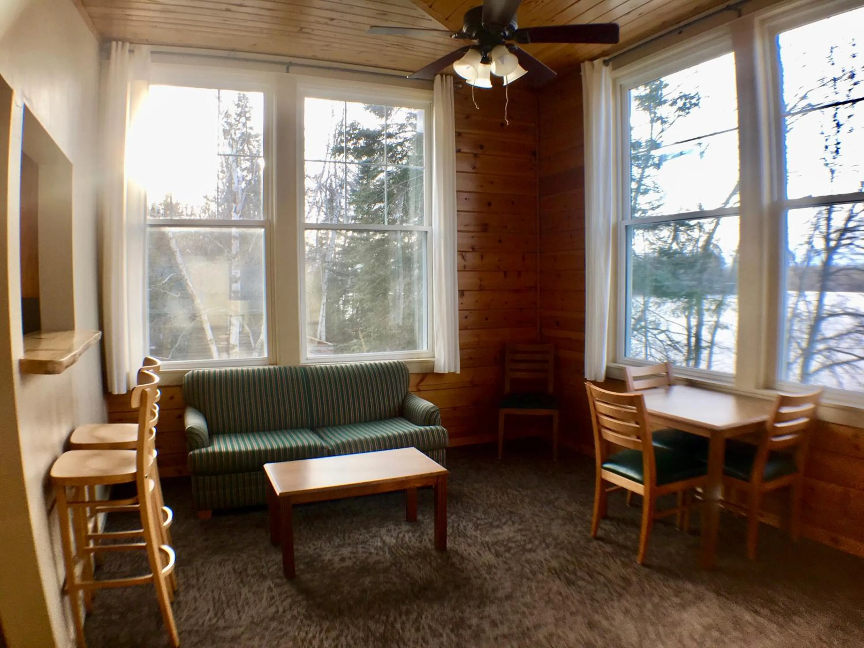 Living room in Hanging Horn Lakeside Resort