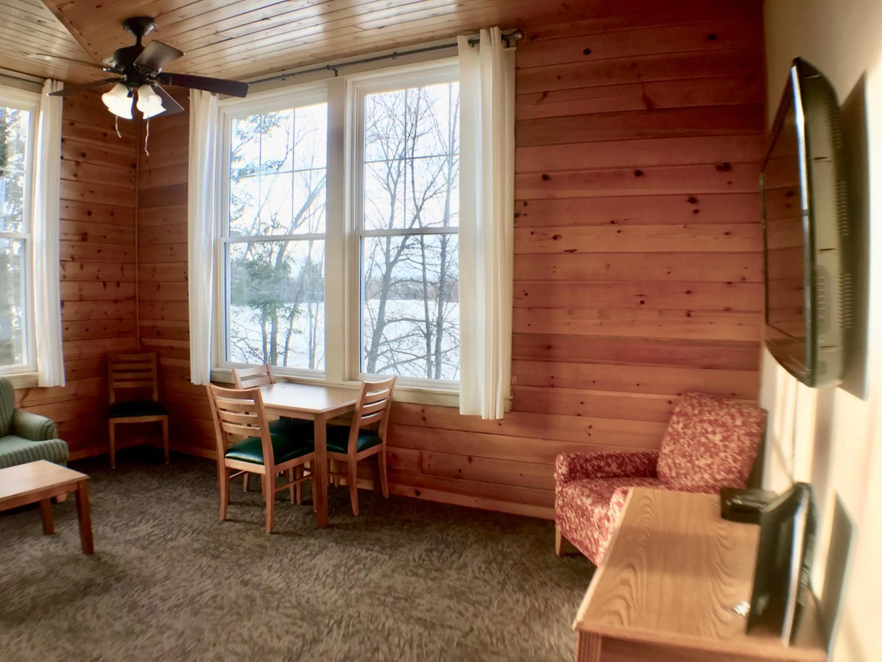Living room in Hanging Horn Lakeside Resort