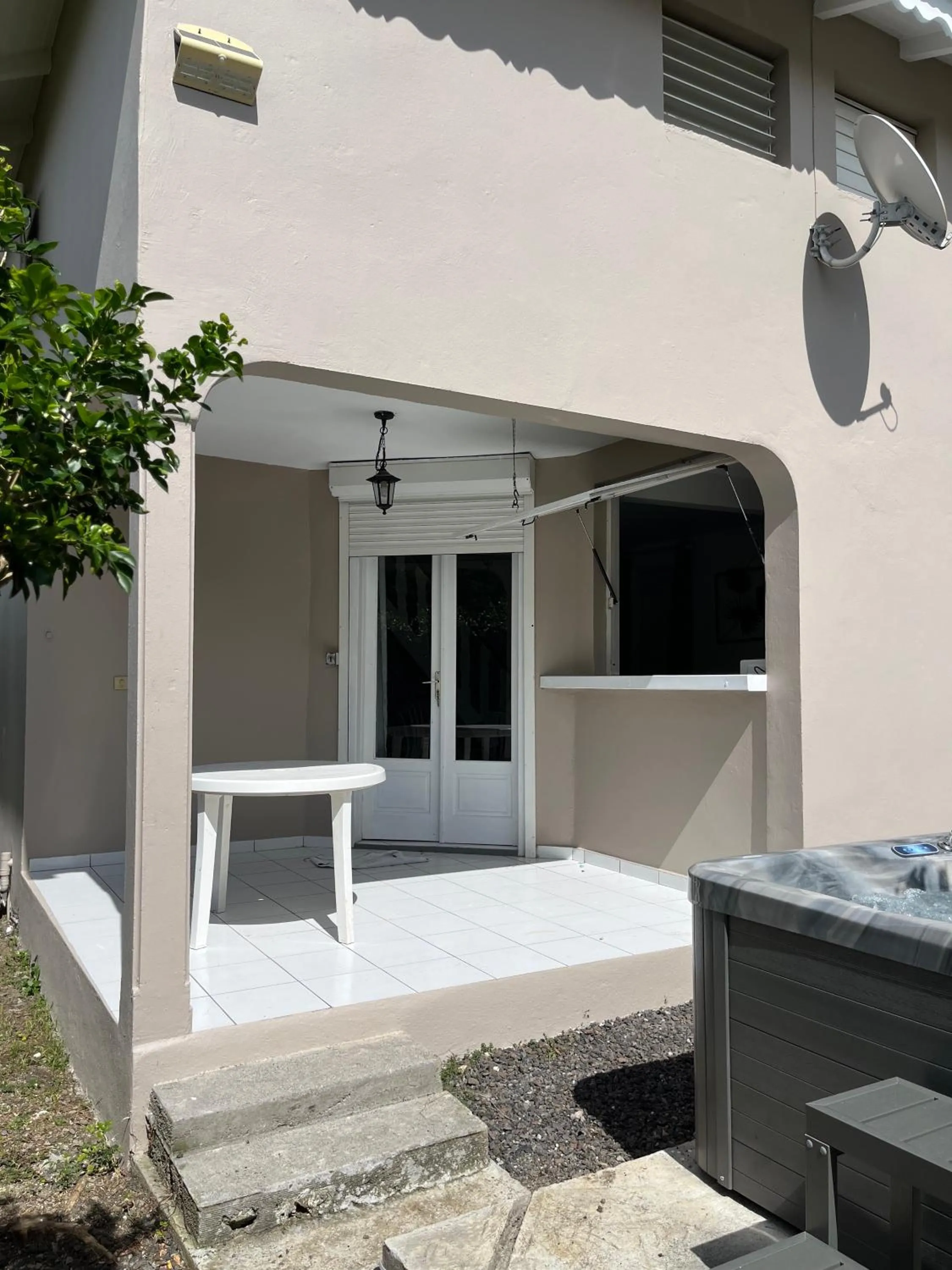 Two-Bedroom House in Domaine De Marly, 3 étoiles