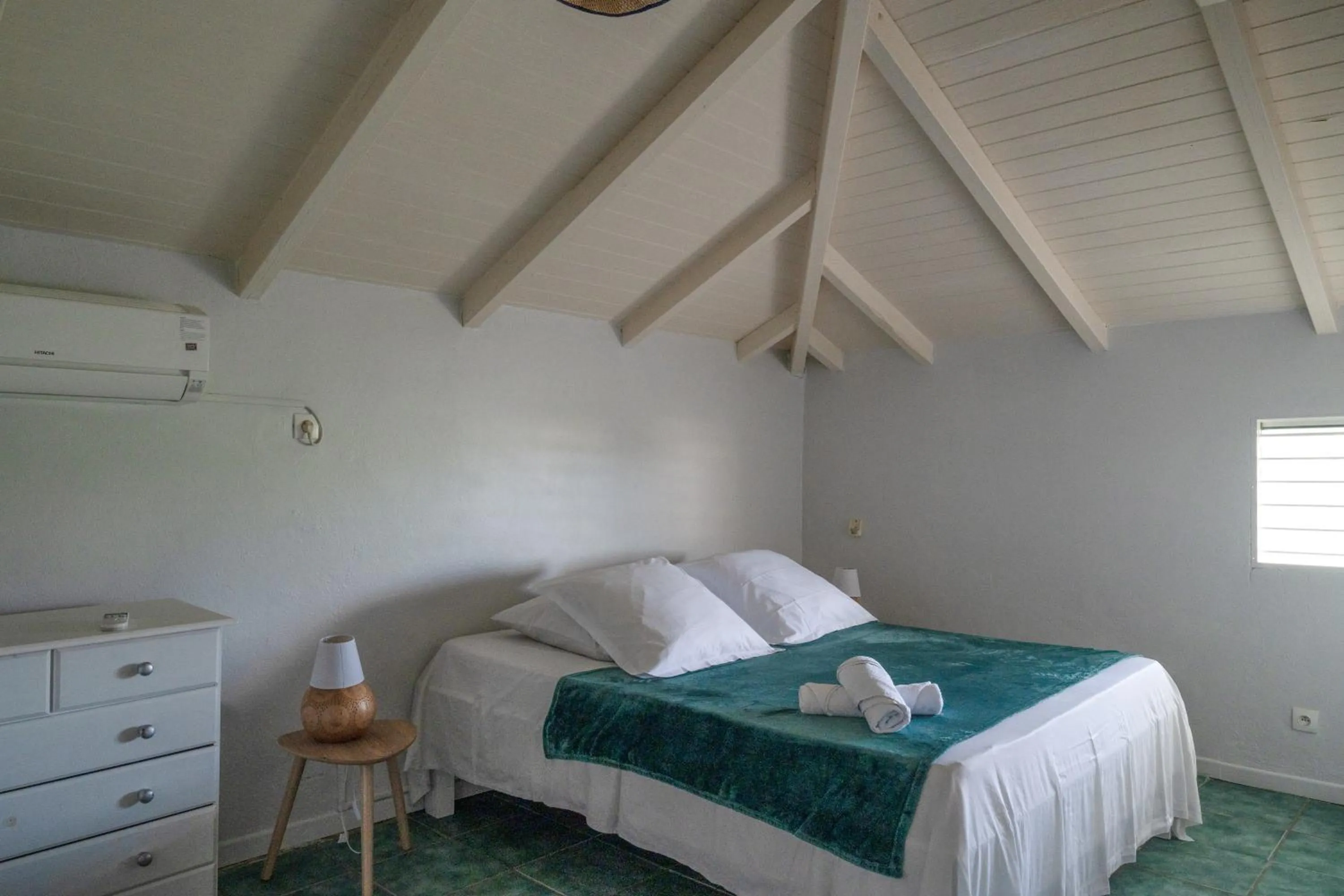 Bedroom, Bed in Domaine De Marly, 3 étoiles
