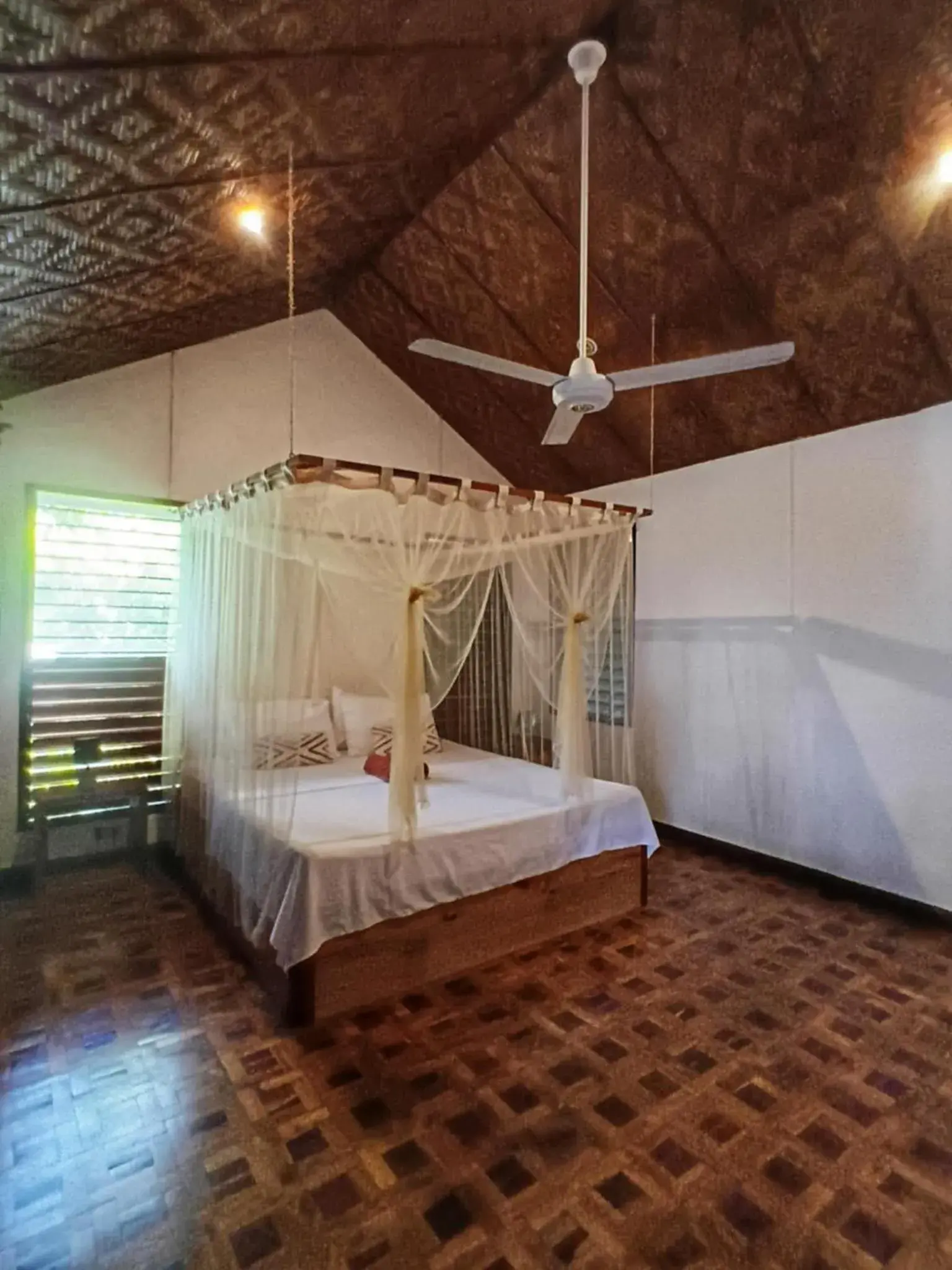 Double Room with Private Bathroom in Herbs Guest House and Restaurant near the Sea Double Room with Private Bathroom in Herbs Guest House and Restaurant near the Sea