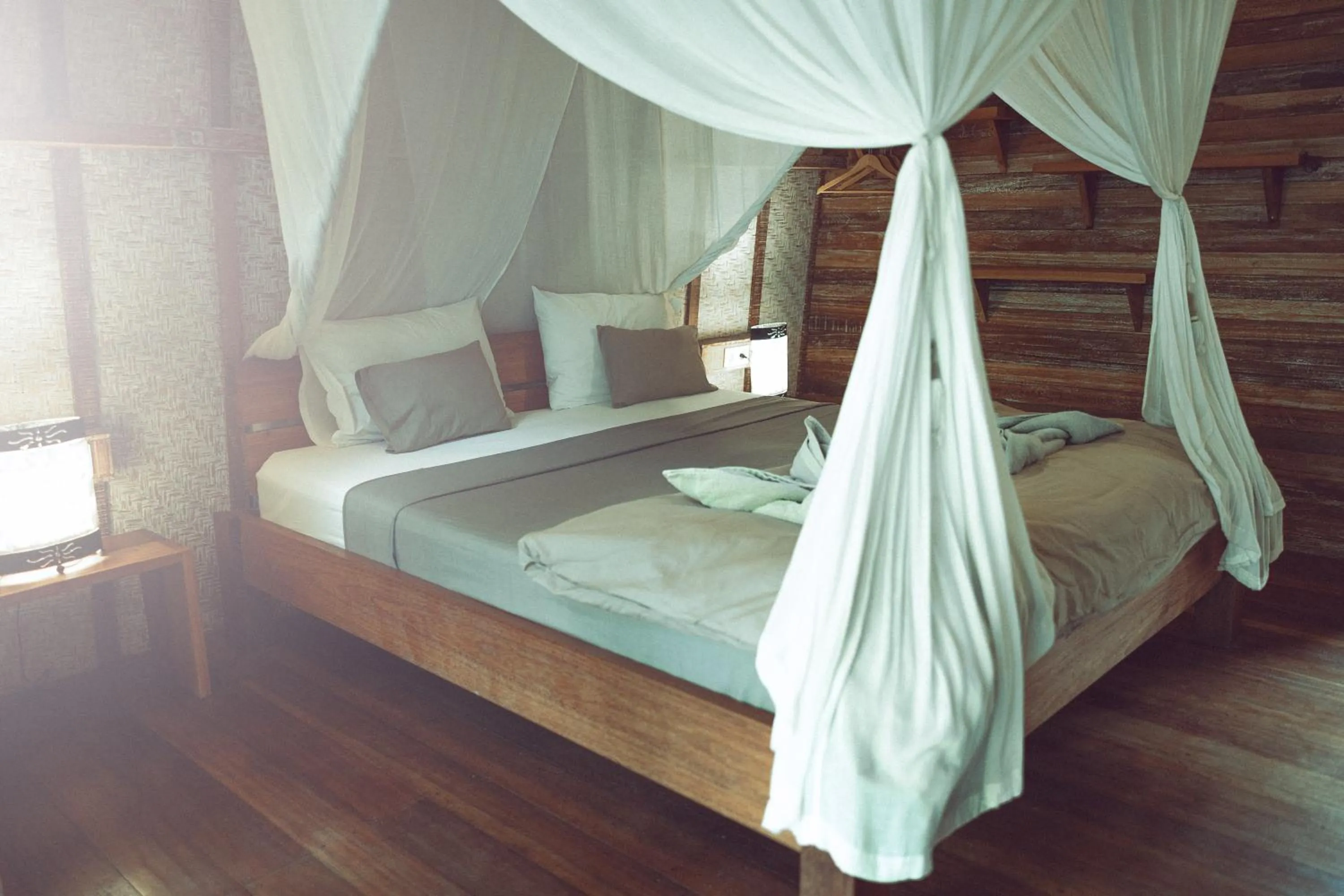 Bed in Anahata - Tropical Private Villas