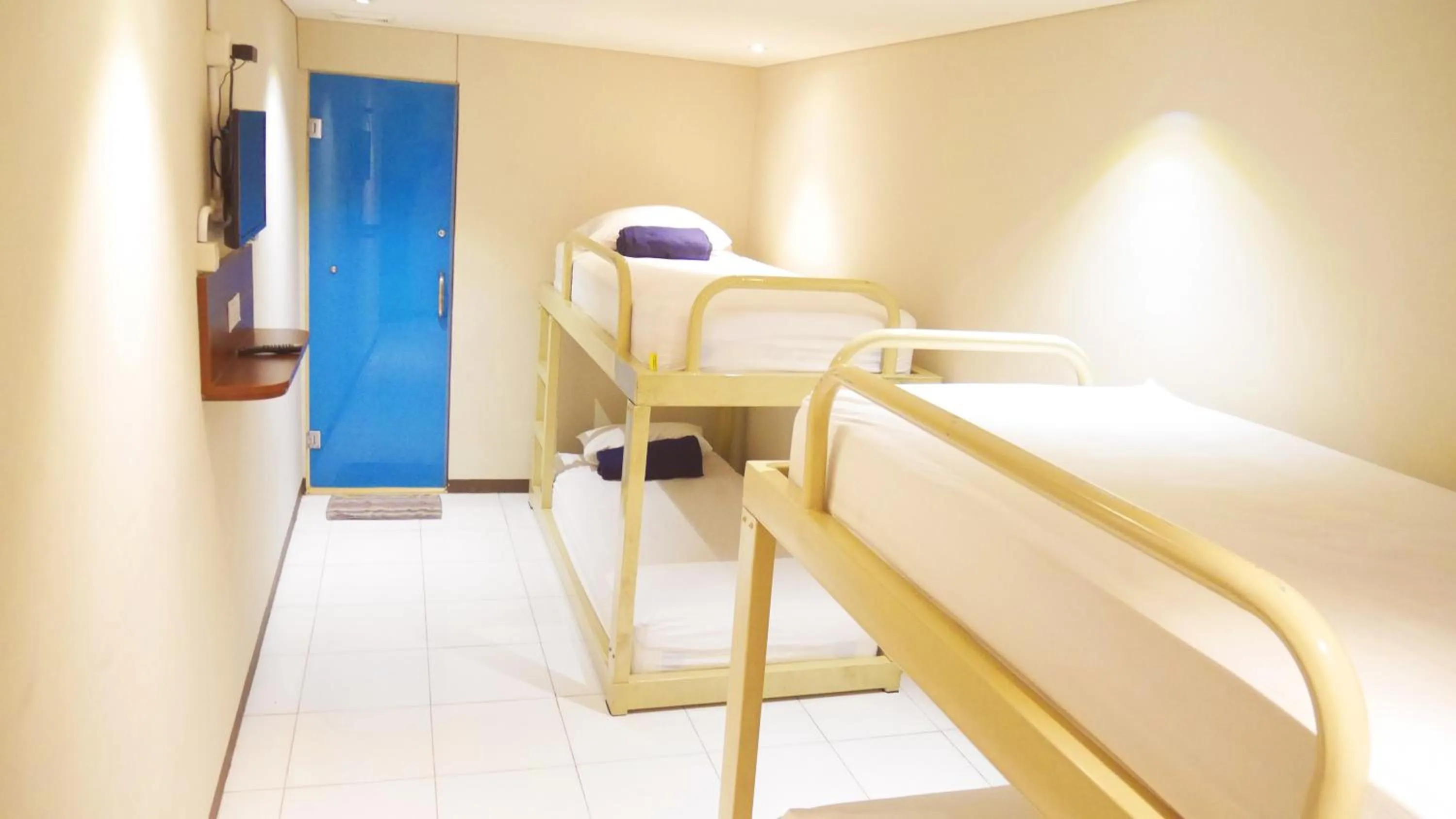 bunk bed, Bed in Subwow Hostel