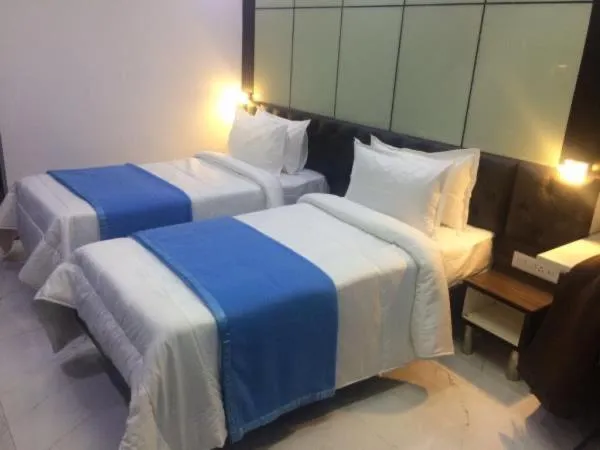 Bed in Hotel KK Residency