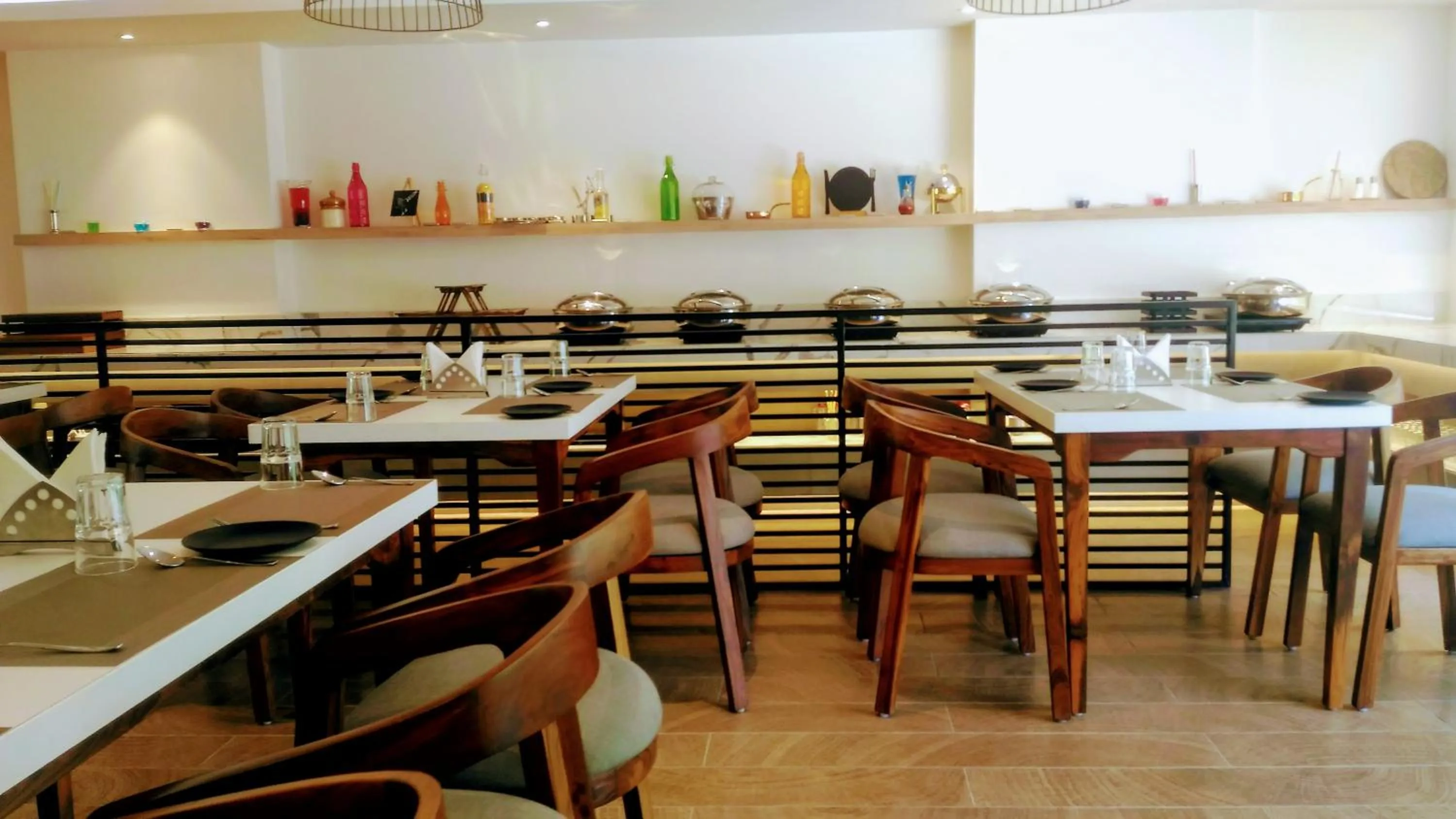 Restaurant/places to eat in Ginger Mumbai, Andheri