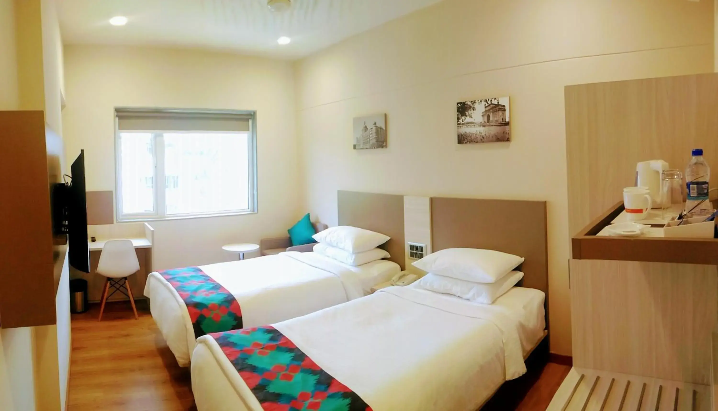 Shower, Bed in Ginger Mumbai, Andheri Shower, Bed in Ginger Mumbai, Andheri