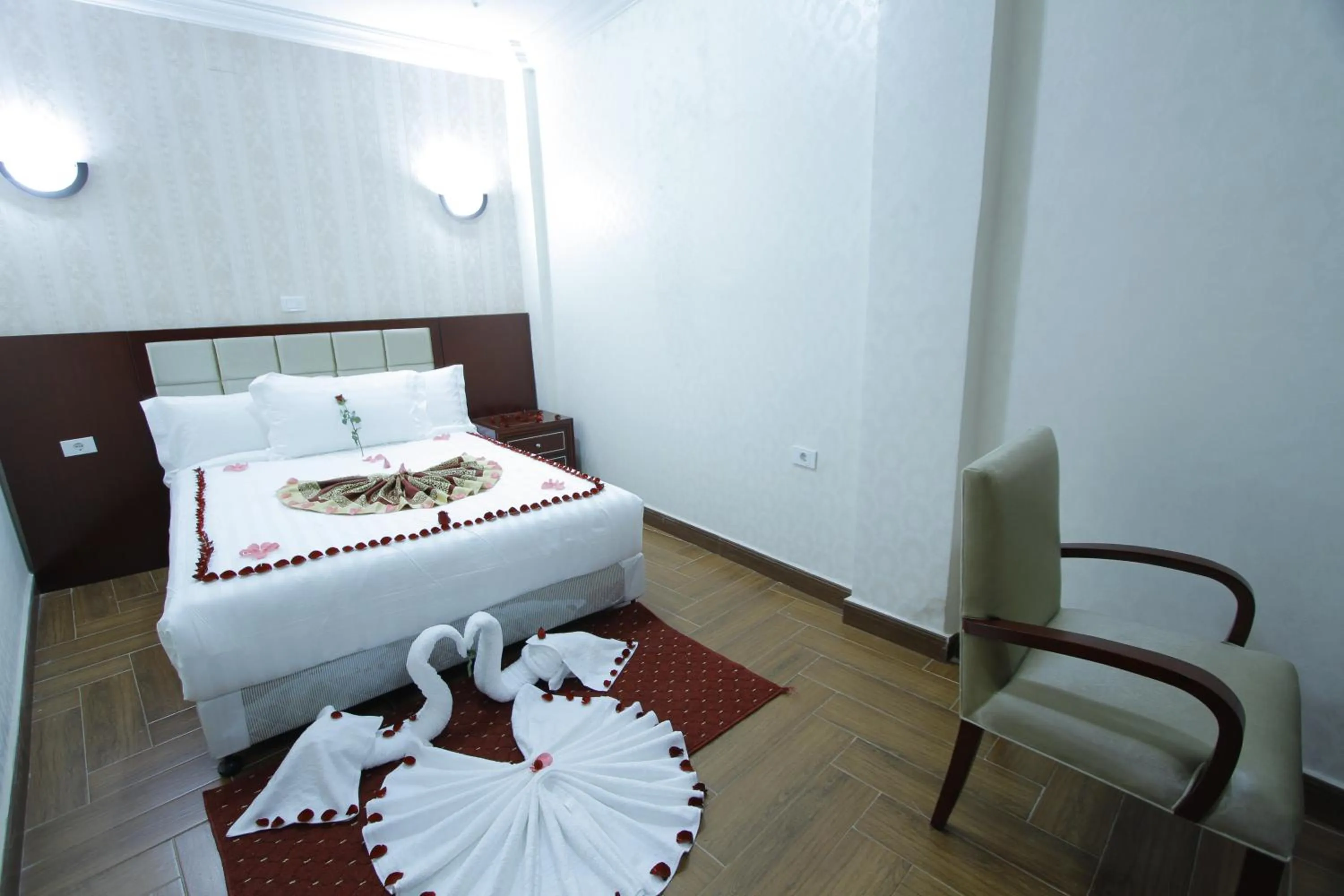 Bedroom, Bed in Guzara Hotel Addis