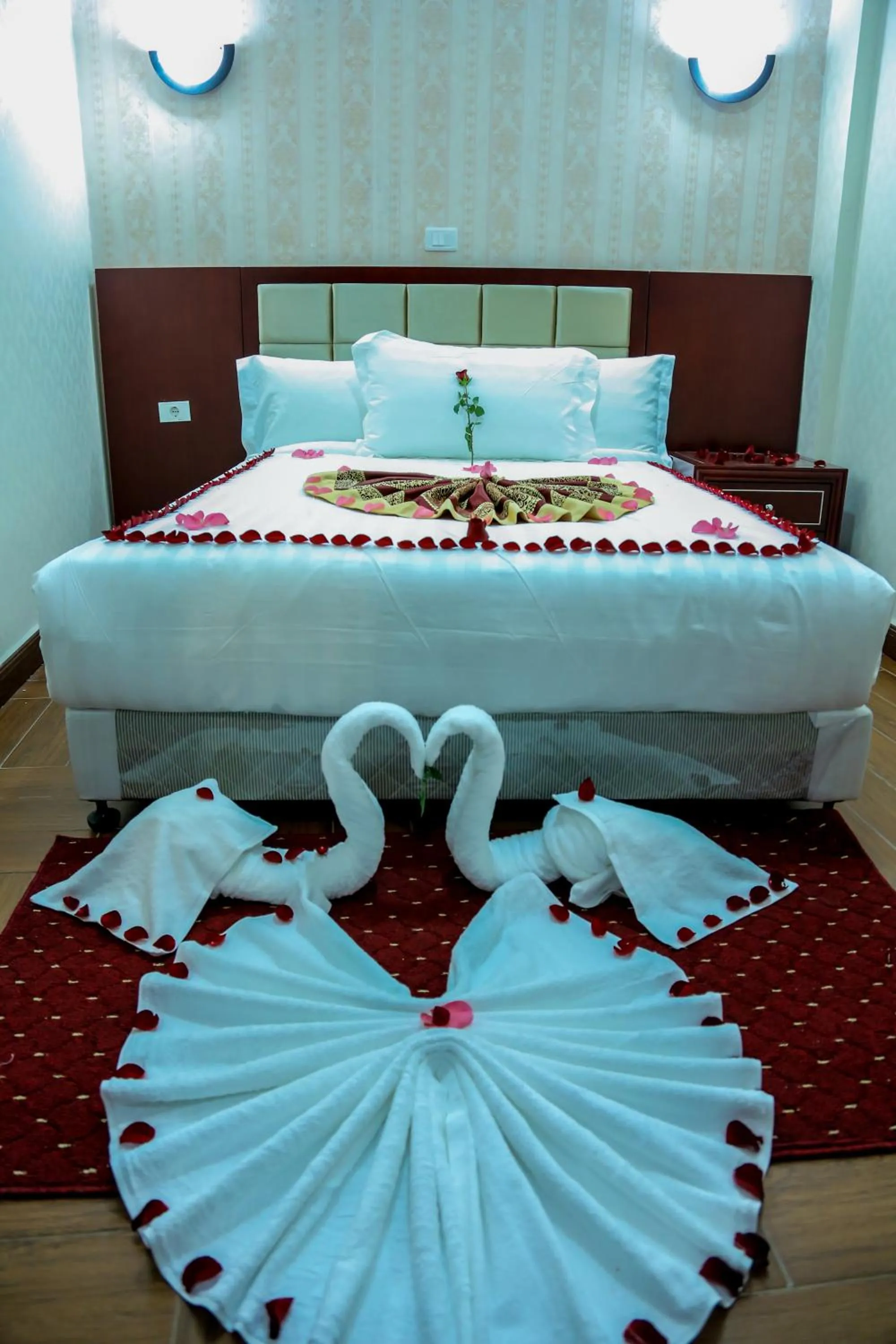 Bedroom, Bed in Guzara Hotel Addis
