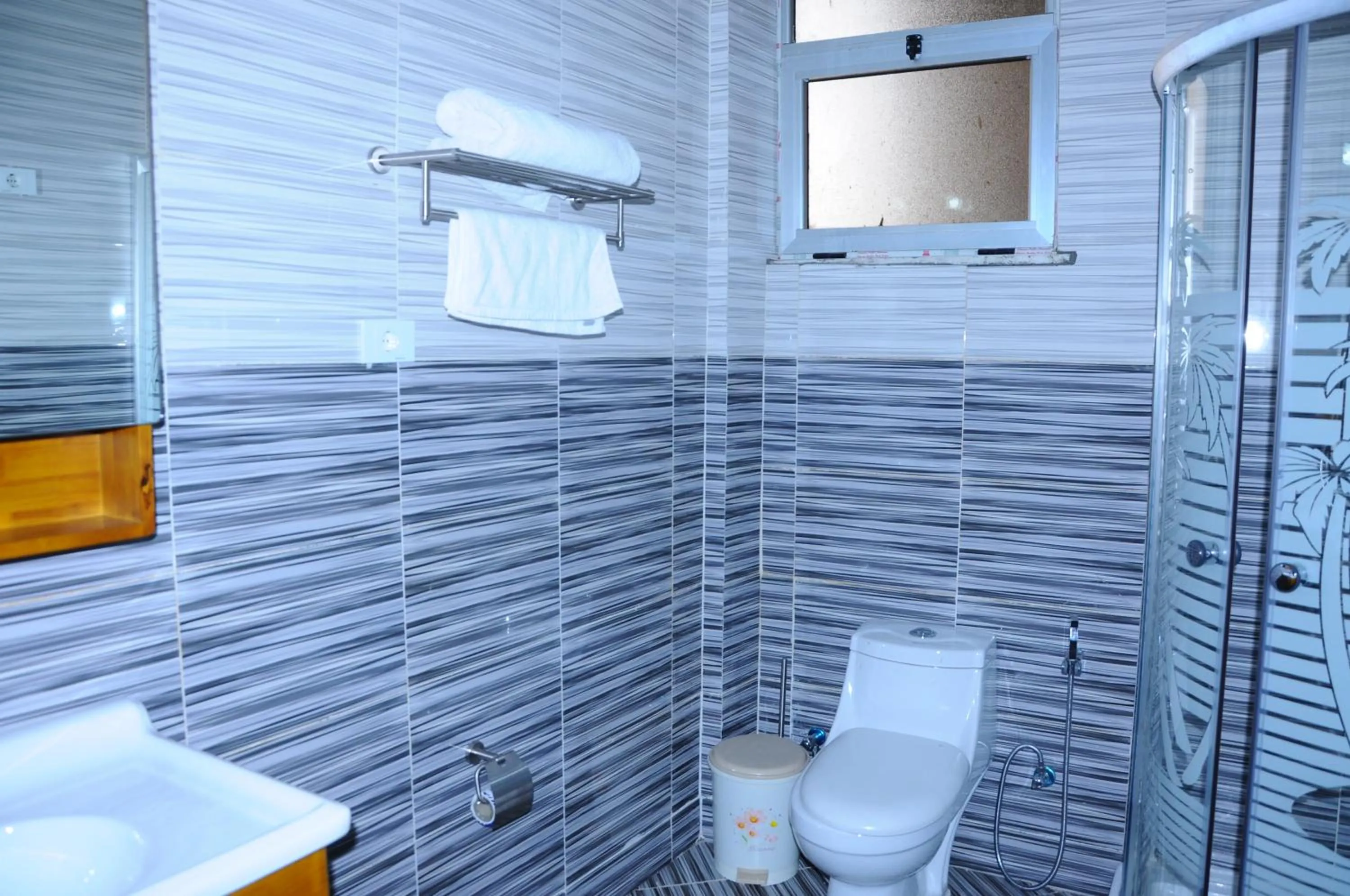 Toilet in Guzara Hotel Addis