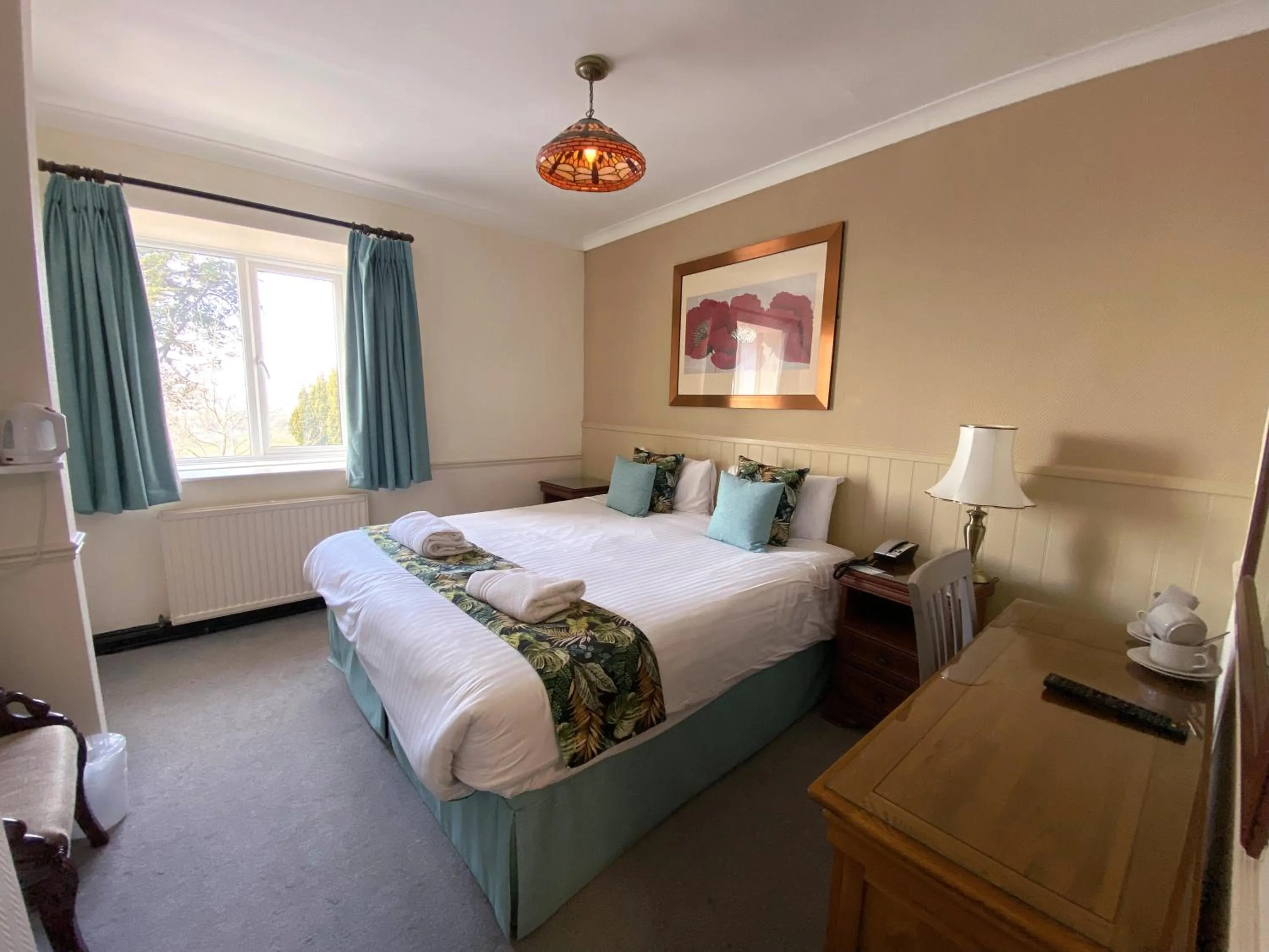 Bed in Best Western The Webbington Hotel & Spa