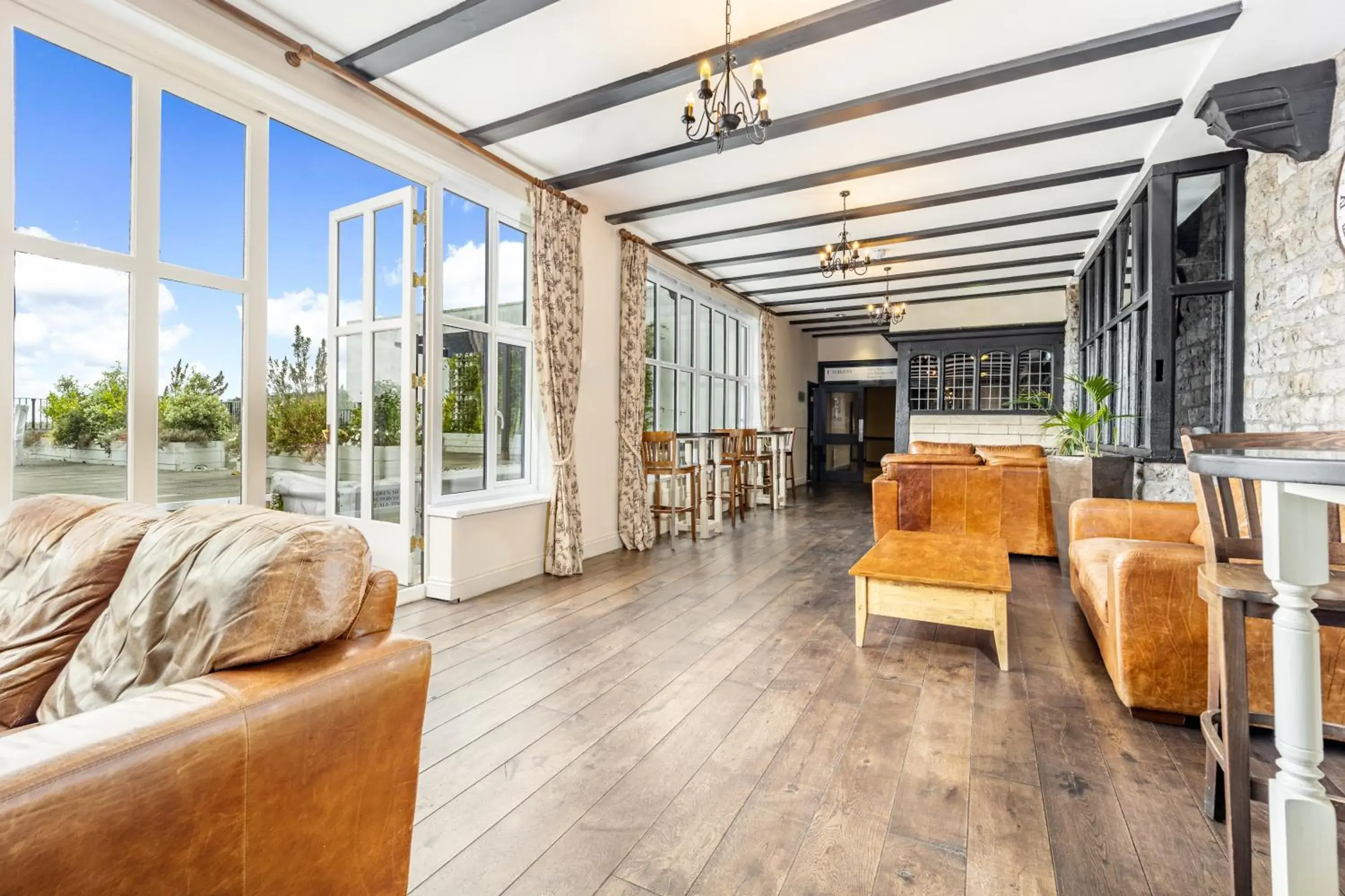 Lounge or bar in Best Western The Webbington Hotel & Spa Lounge or bar in Best Western The Webbington Hotel & Spa