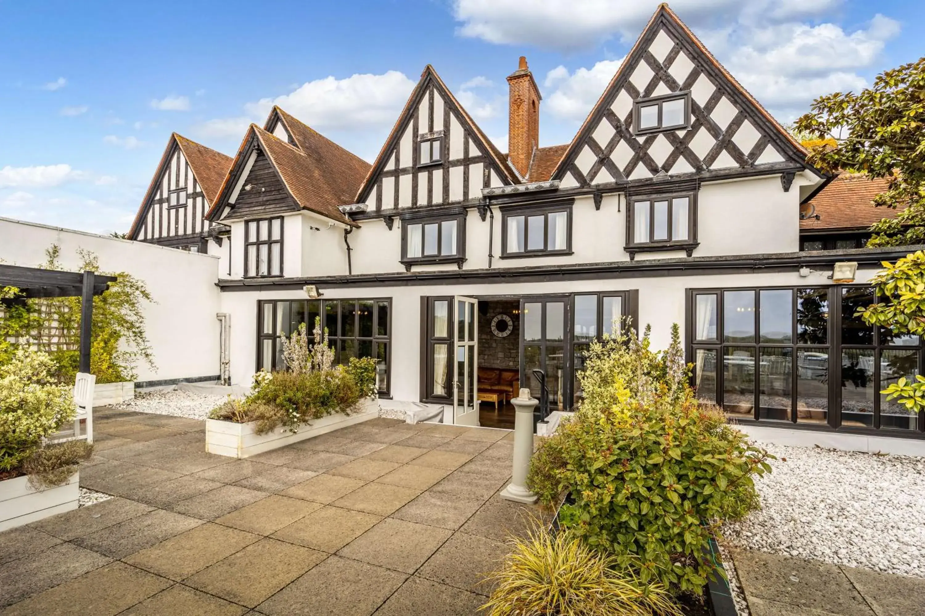 Property building in Best Western The Webbington Hotel & Spa Property building in Best Western The Webbington Hotel & Spa