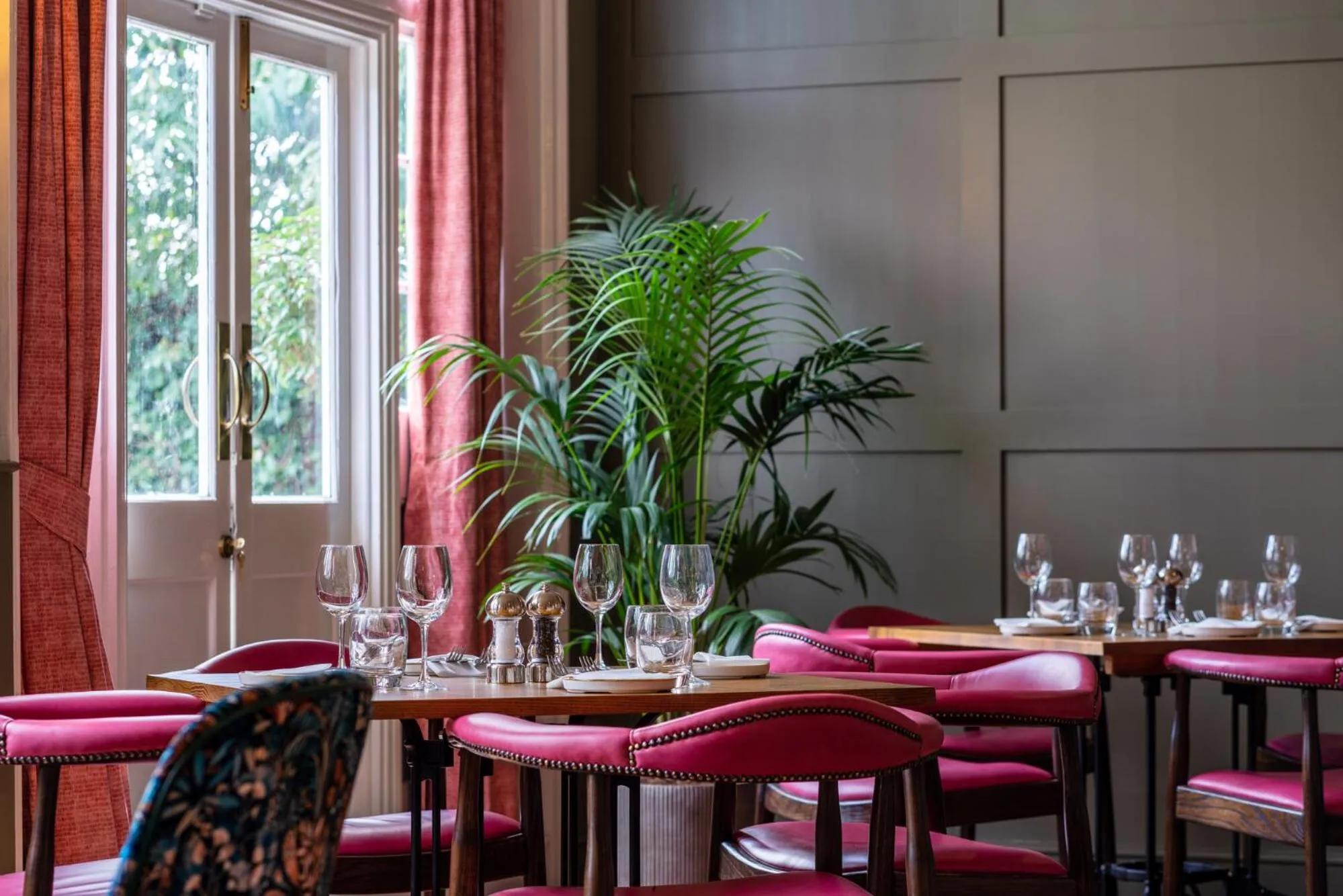 Restaurant/places to eat in The Crown Inn